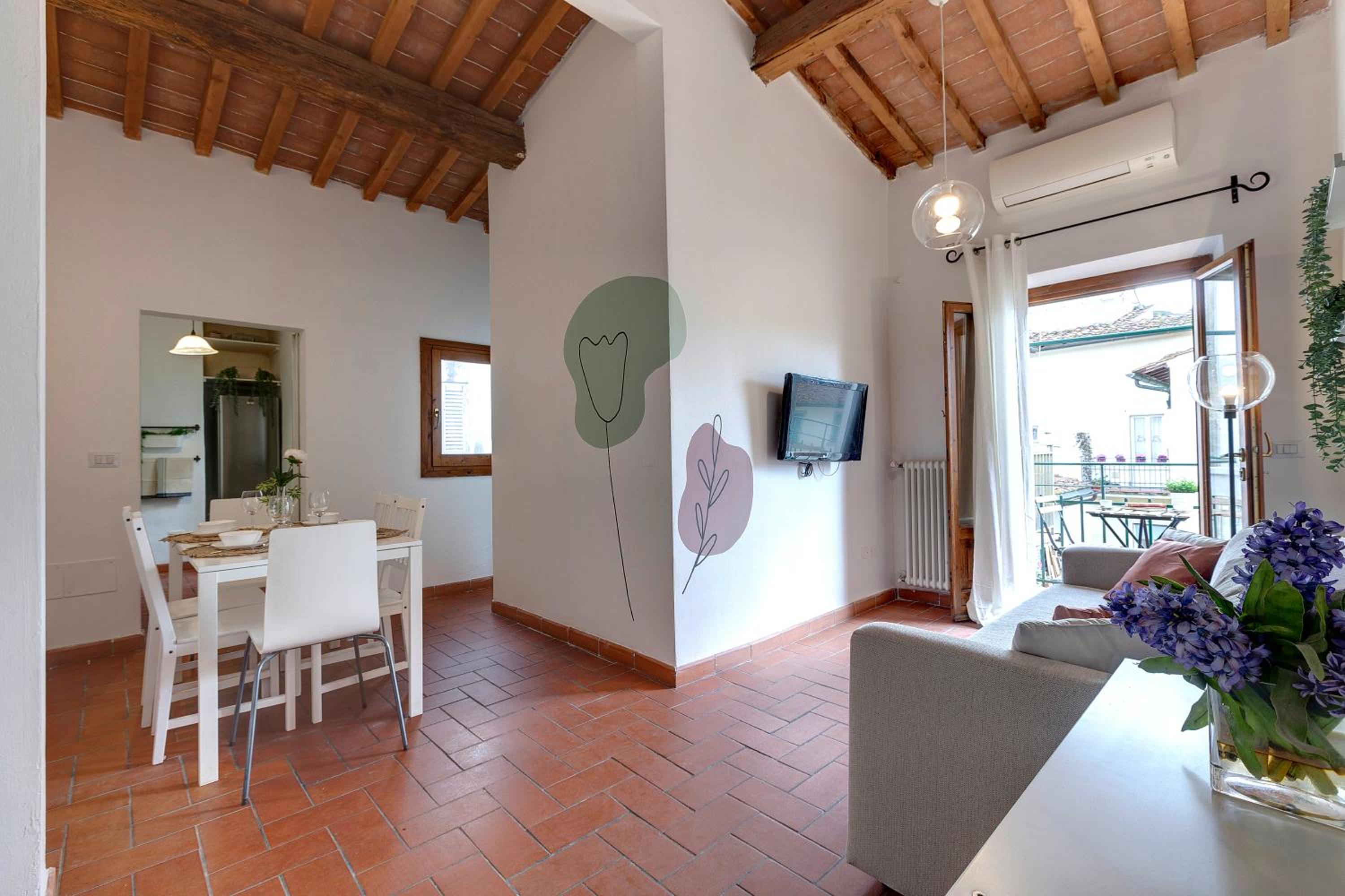 Maddalena Apartment by Mamo Florence