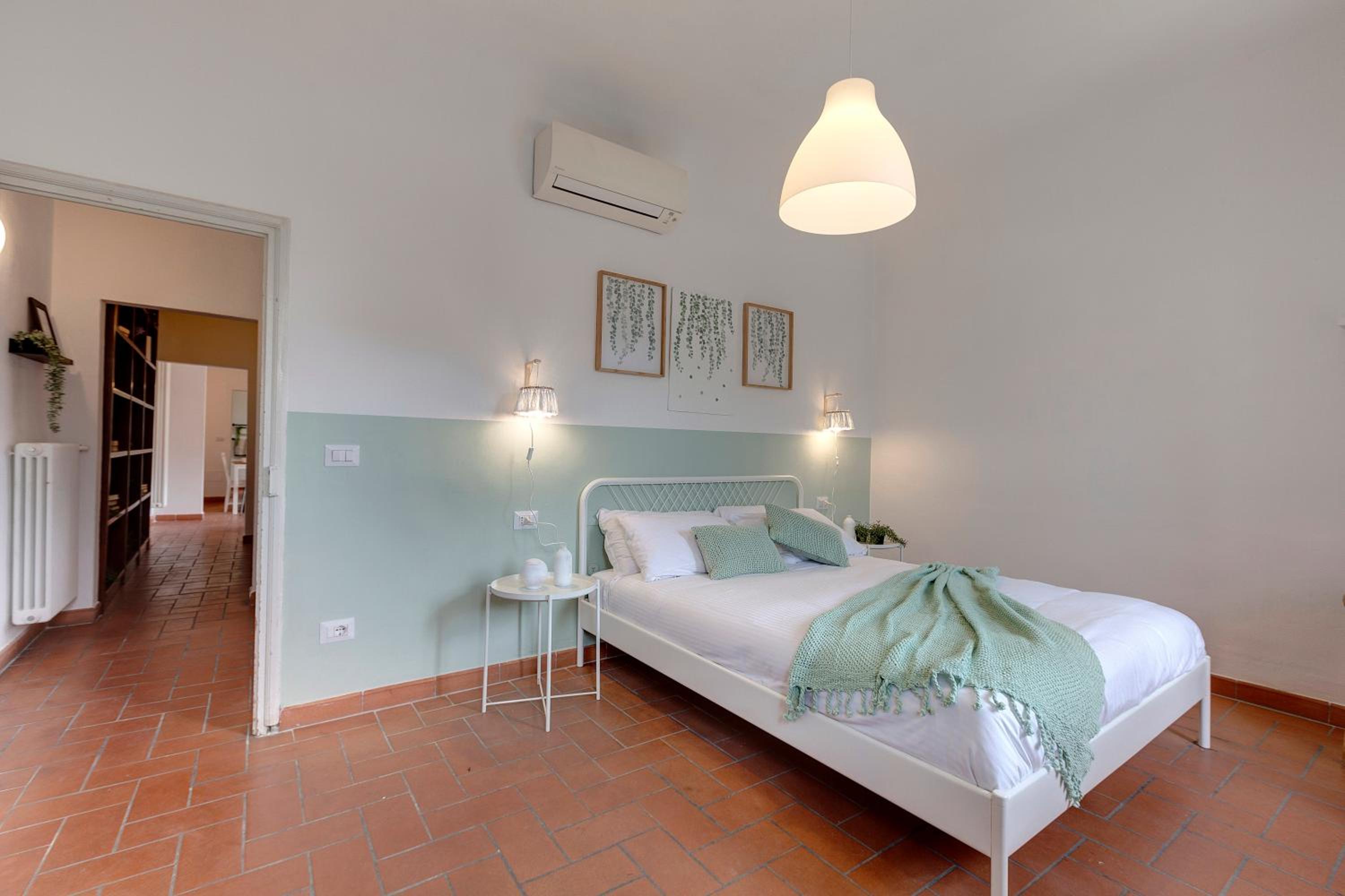 Maddalena Apartment by Mamo Florence