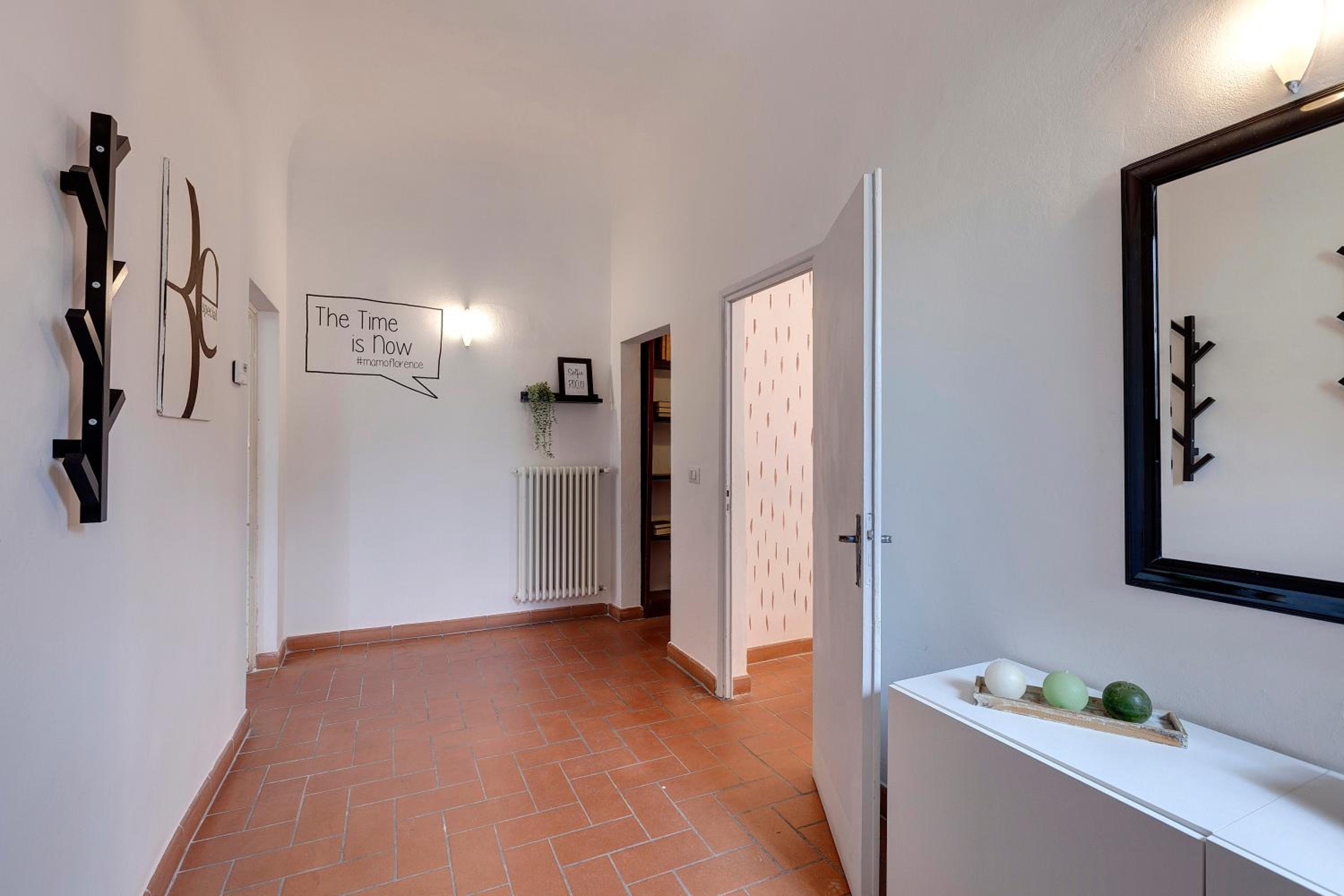 Maddalena Apartment by Mamo Florence