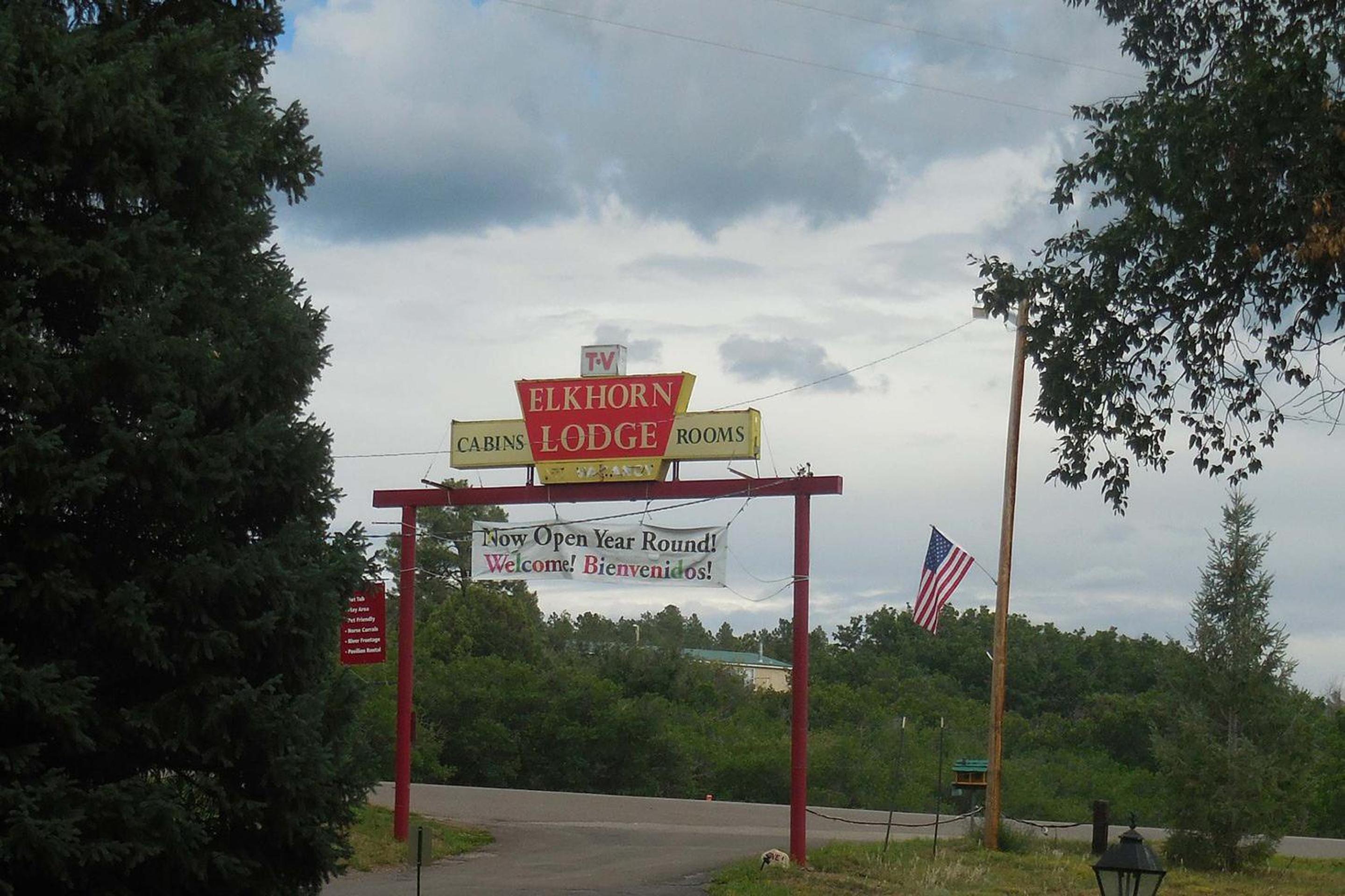 Elkhorn Lodge