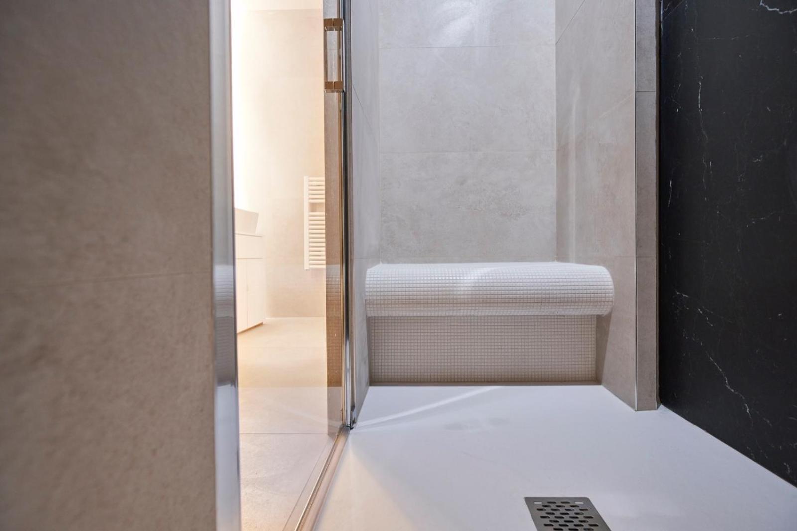 Five stars Florence luxury apartments photo 4