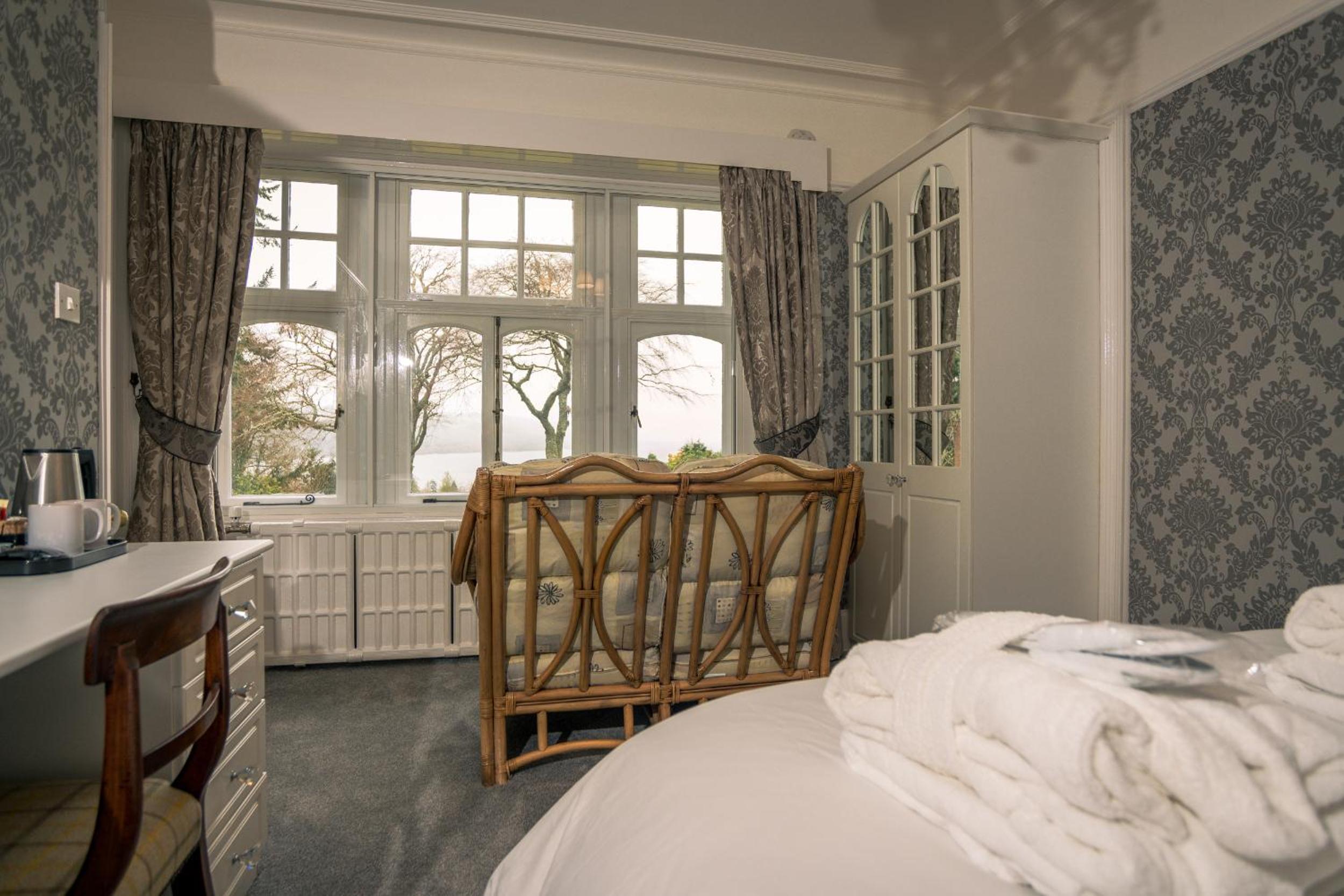Foyers Bay Country House view 5