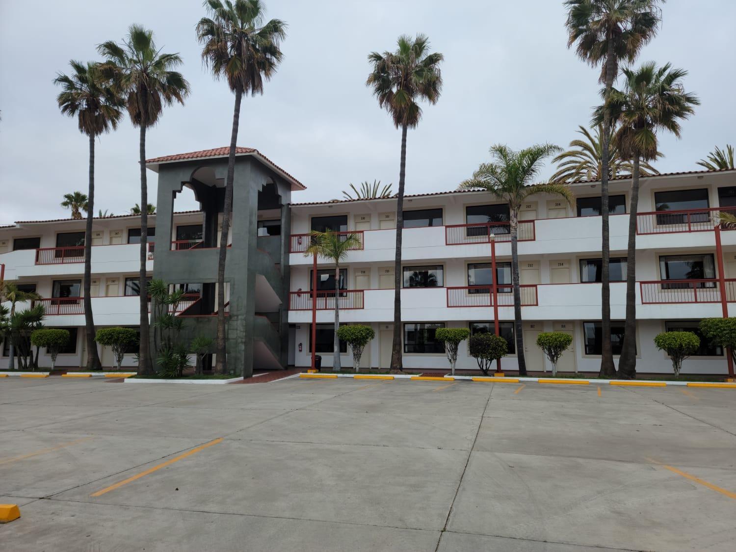 Ensenada Vacations - Hotel Paraiso Las Palmas - Property Image 4