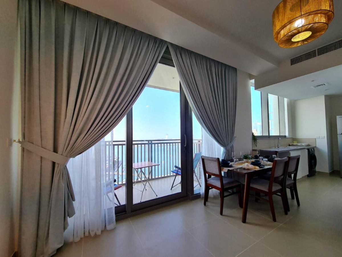 Luxury Marina Apartment 1