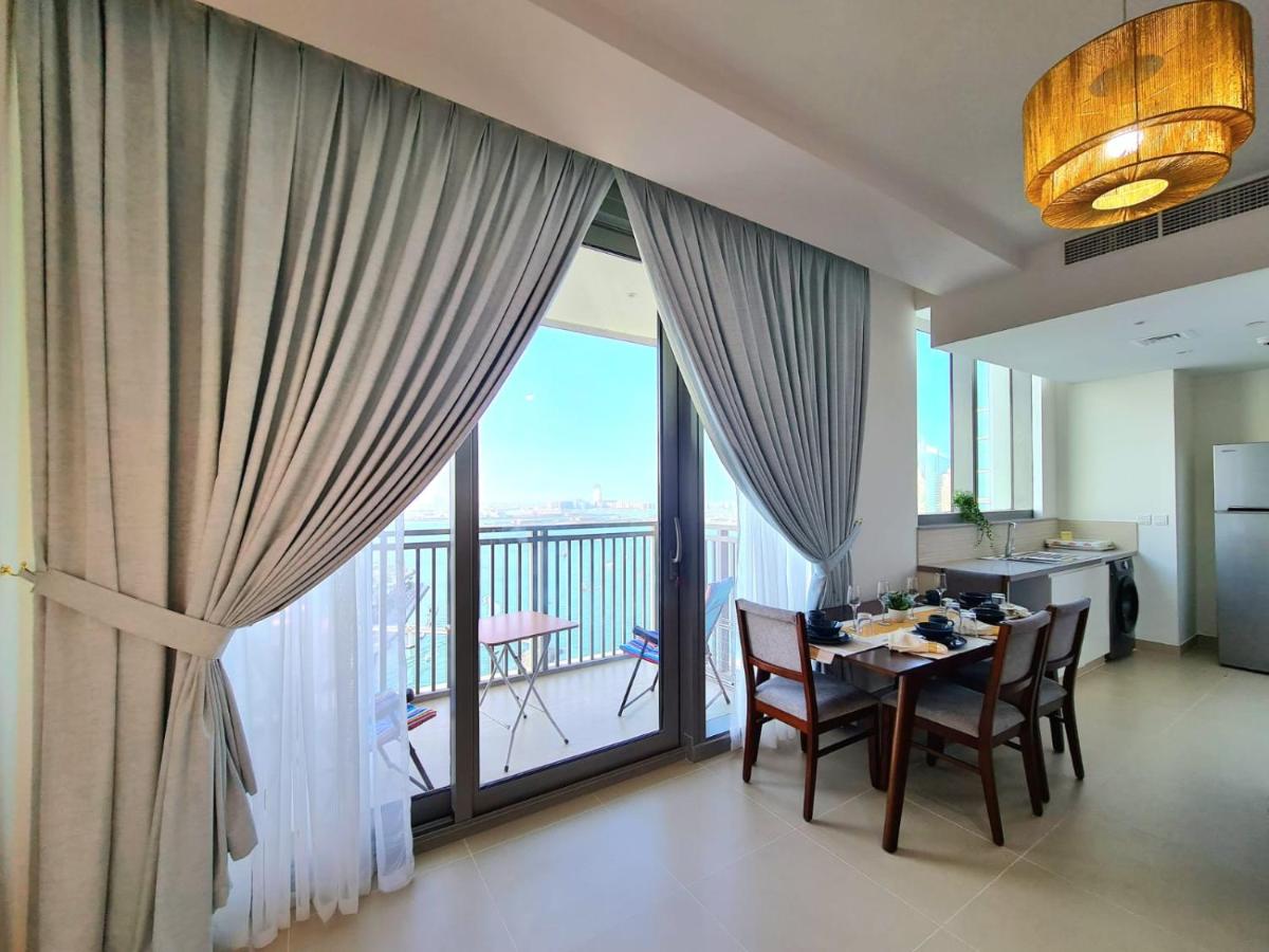 Luxury Marina Apartment 1