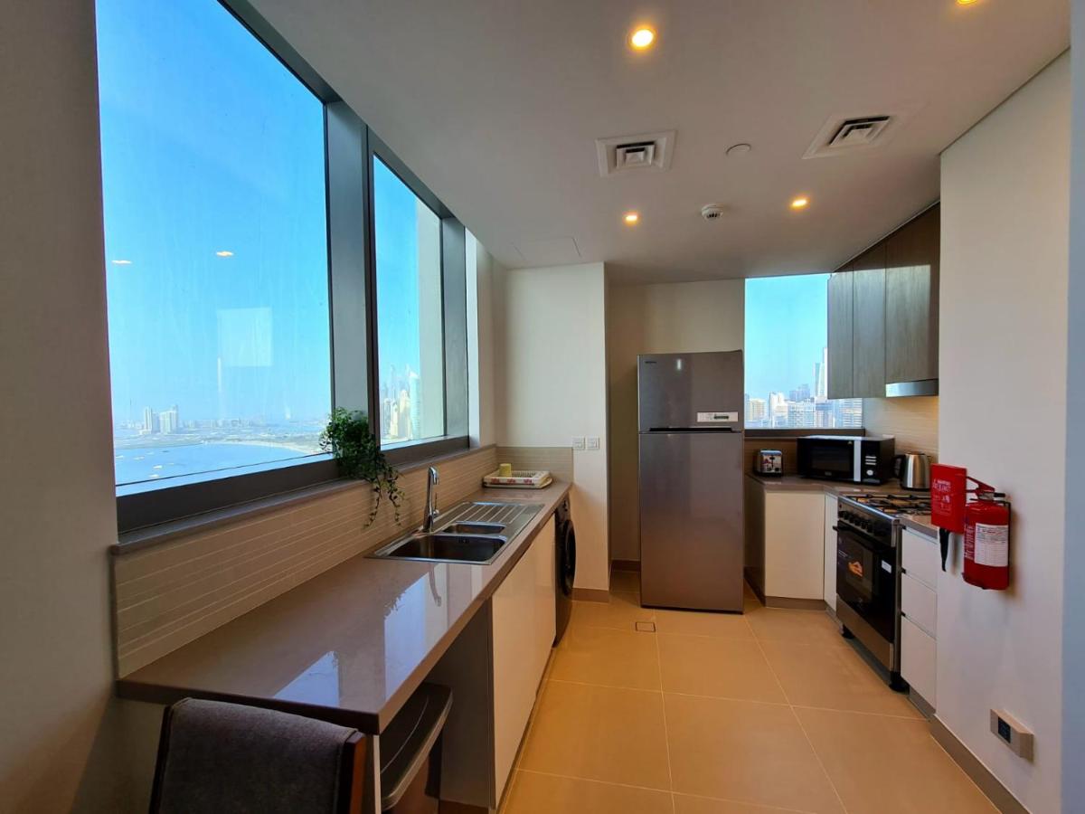 Luxury Marina Apartment 1
