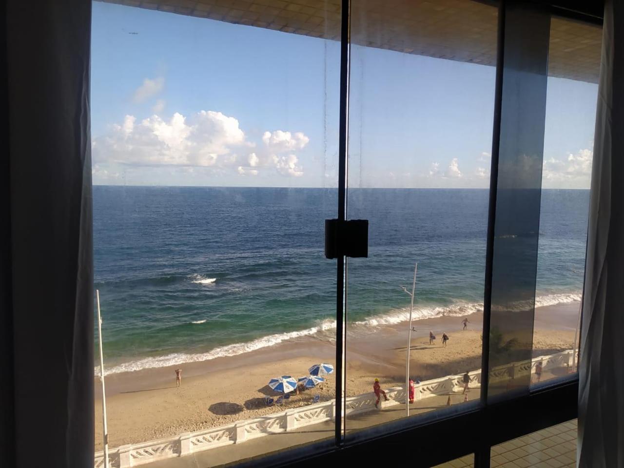 Flat no Farol da Barra