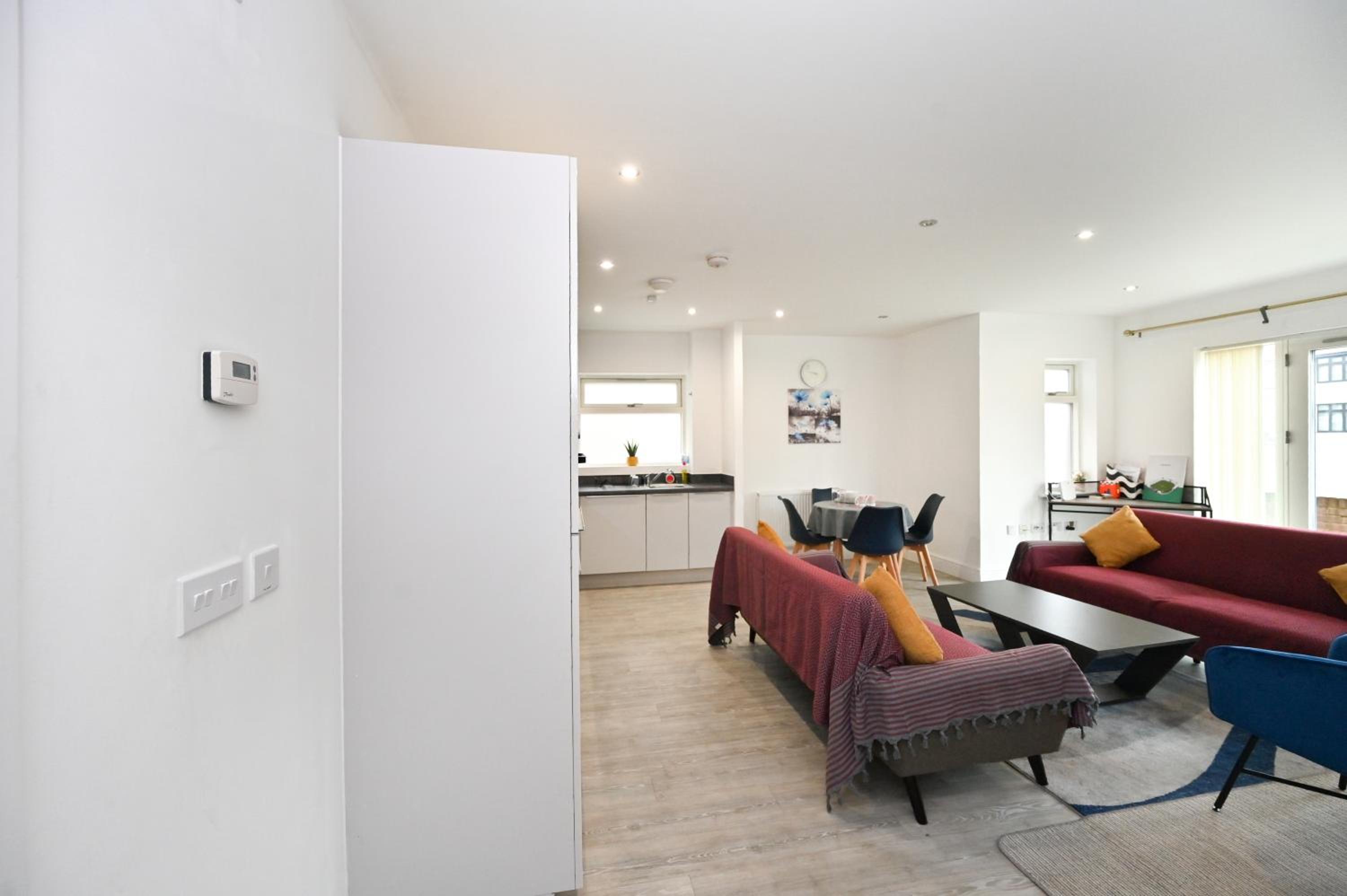 Luxury 2Bedroom - 2Bath - Prime location - Patio
