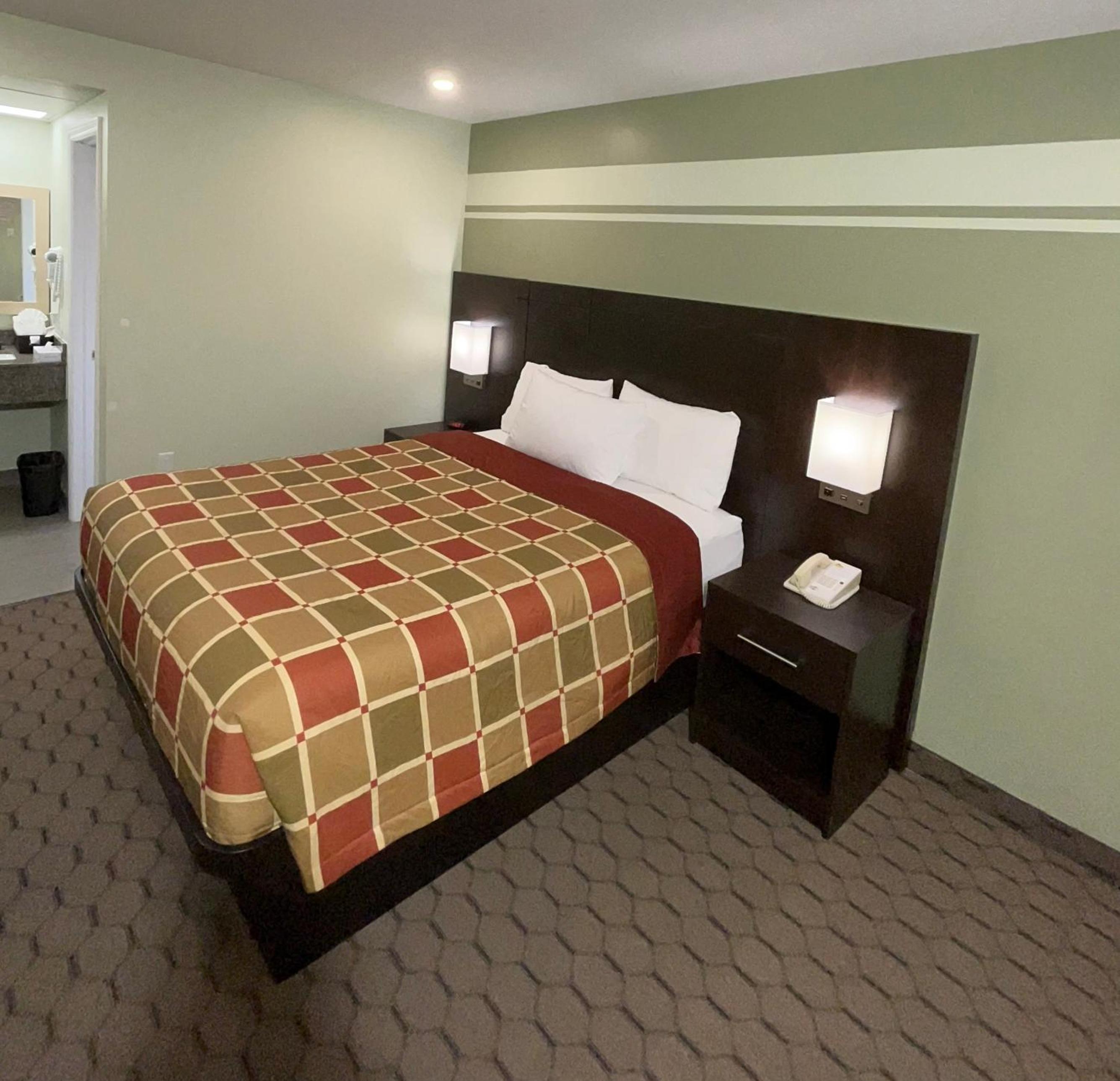 Budget Inn