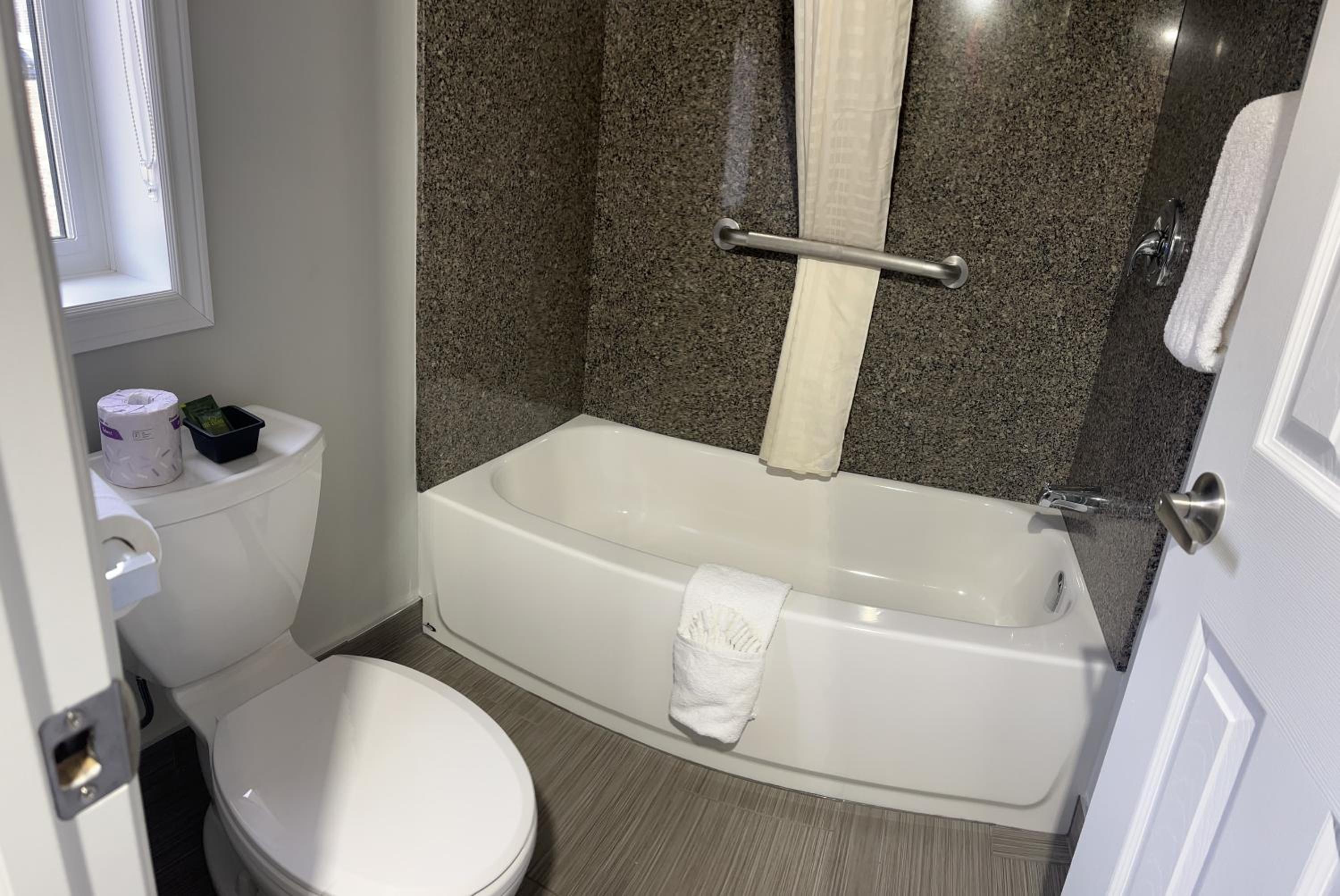 Budget Inn