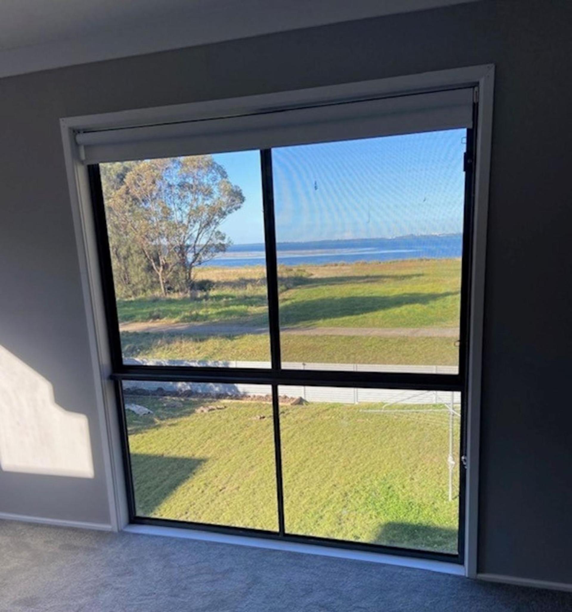 Lakefront Holiday Home