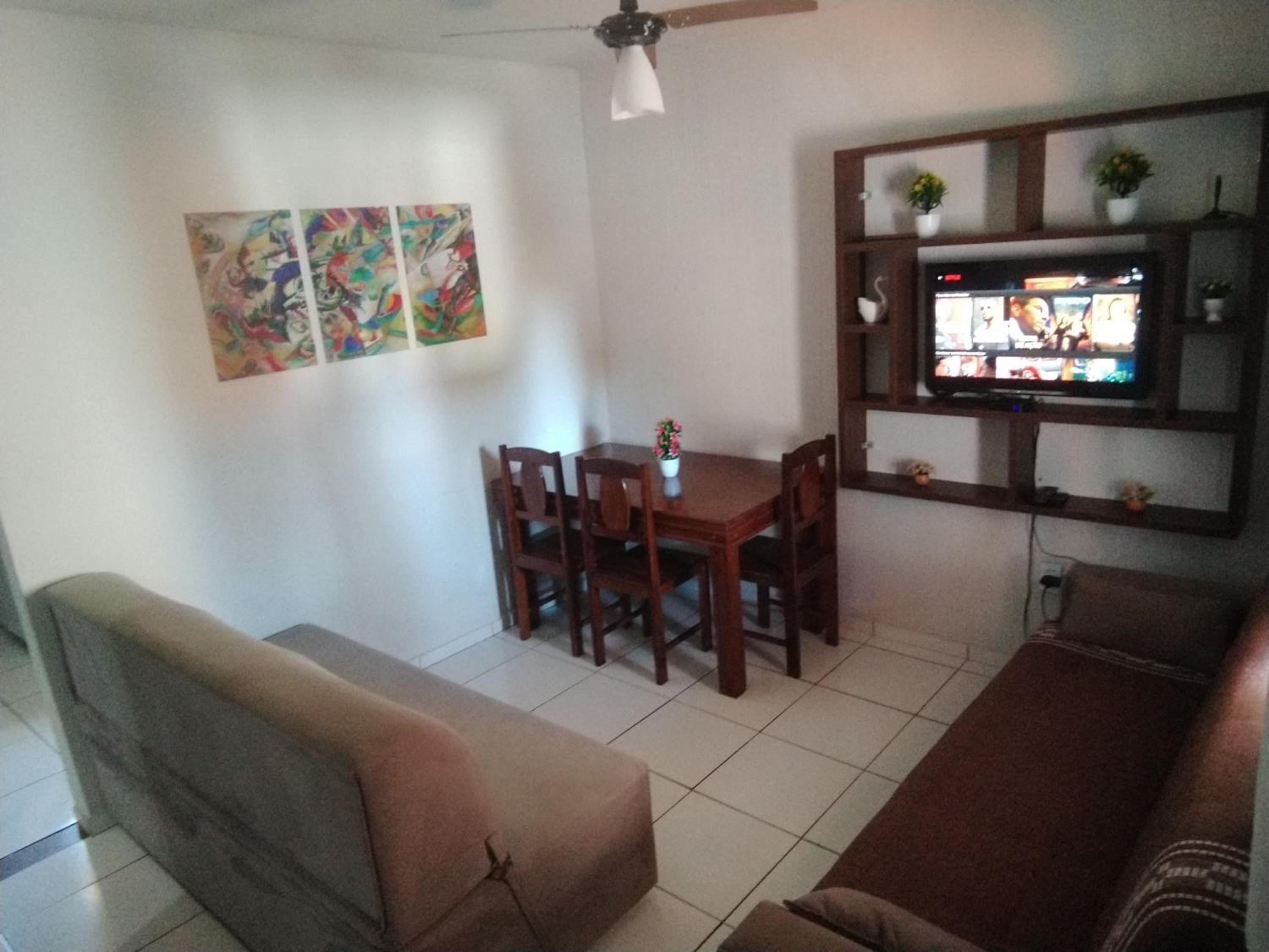Casa com Piscina 2 Quartos Cantim do Goiano Hospedagens