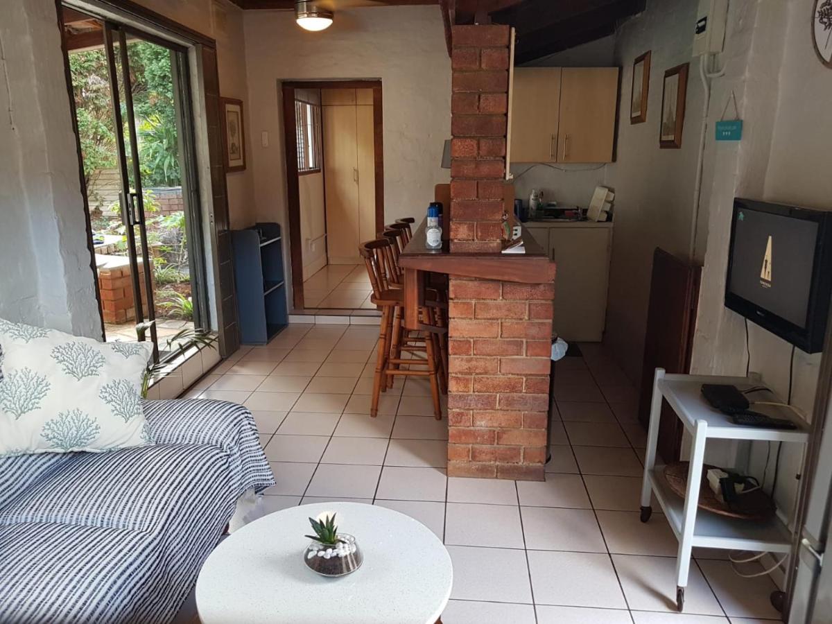 39 on Glenanil St, Durban, photo 4 of 9