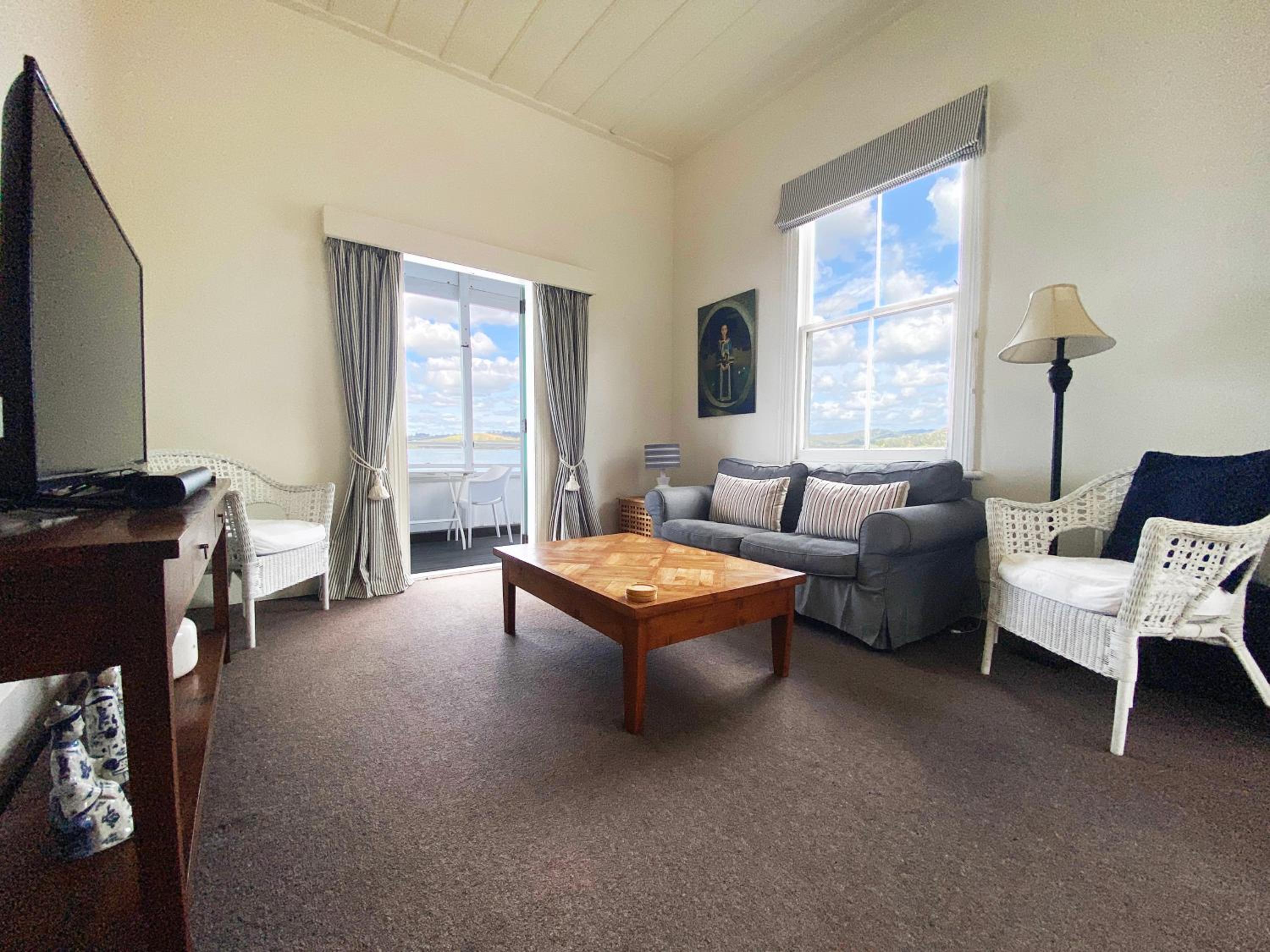 Mangonui Waterfront Apartments