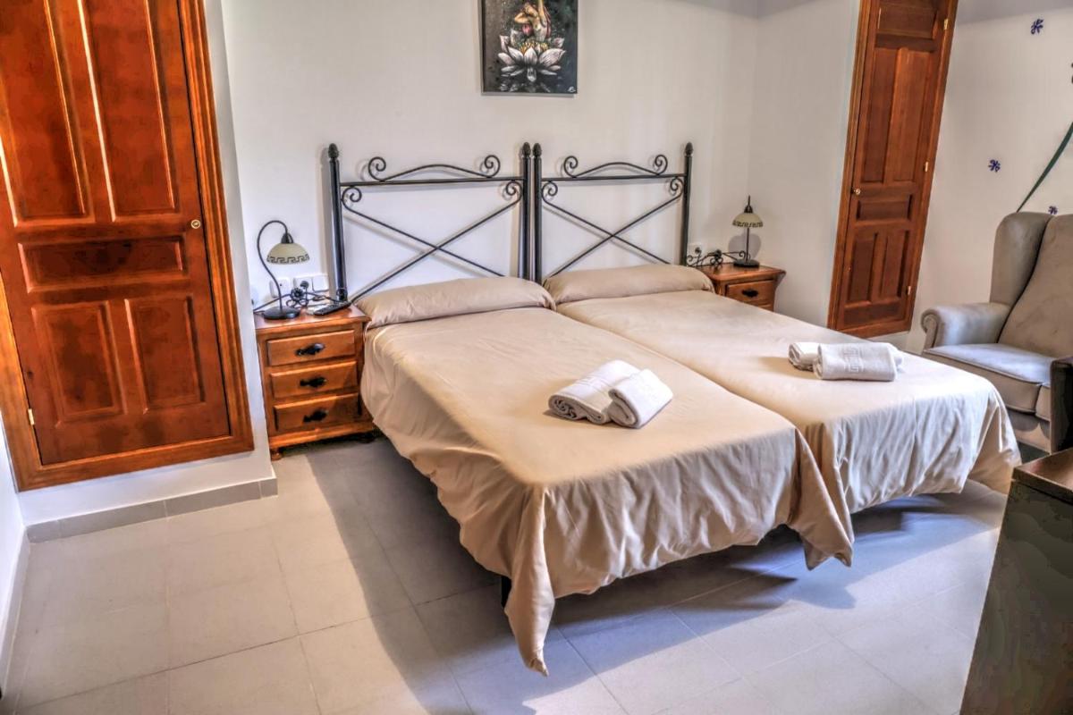 Hostal Rural de Cuadros view 4