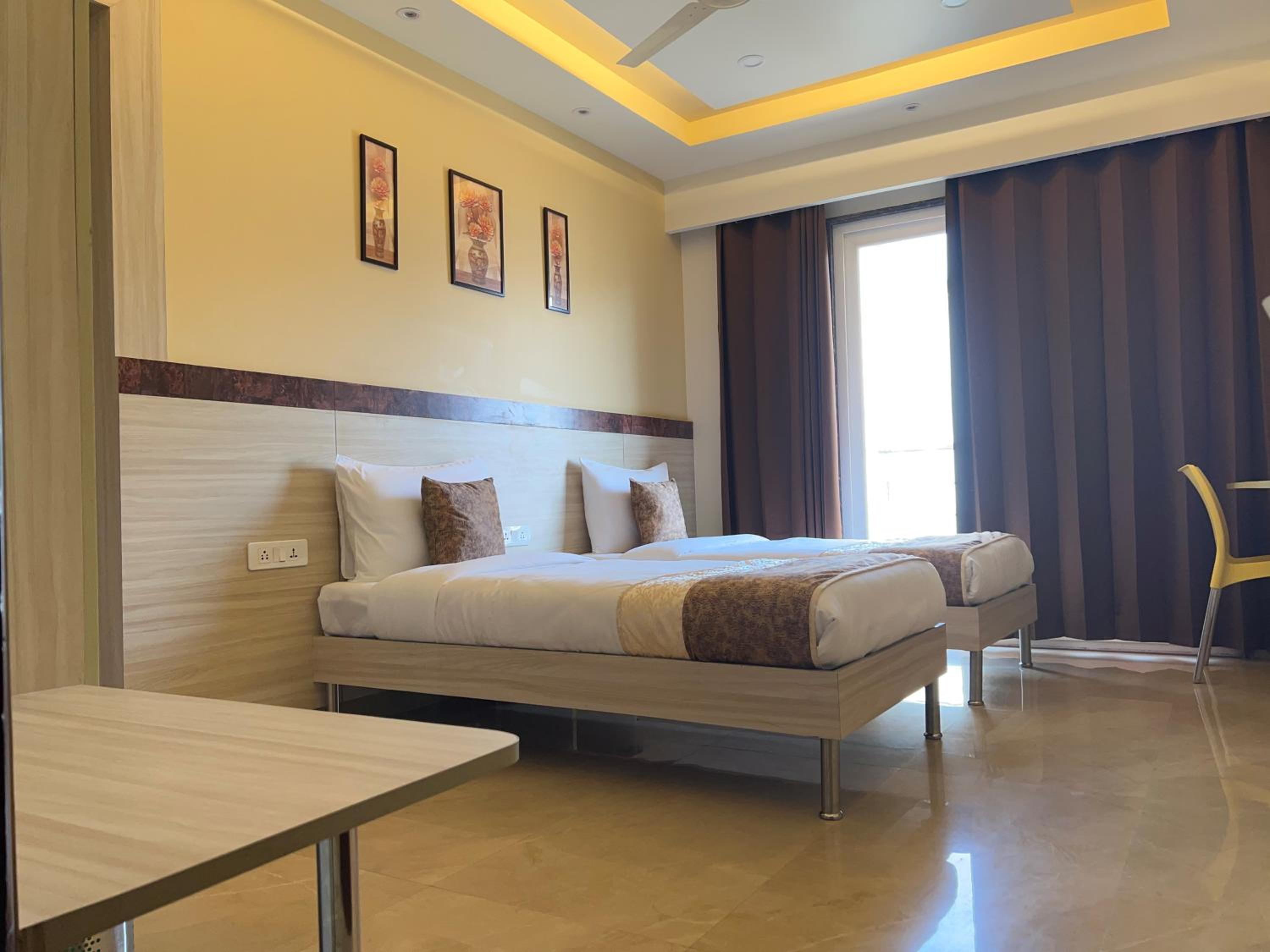 Gurgaon Vacations - Windchime 331 - Property Image 4