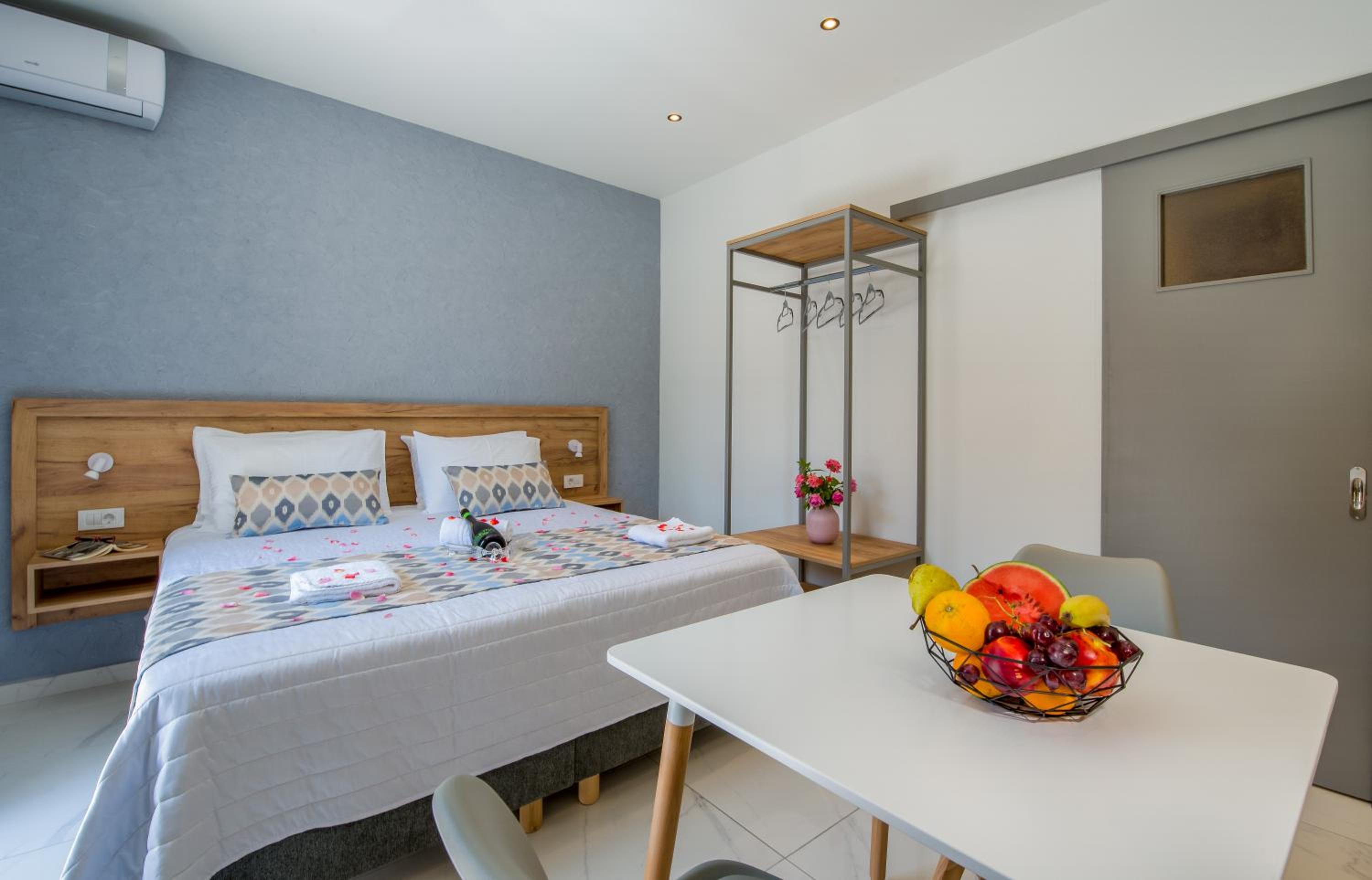 Linda Apartments Platanias