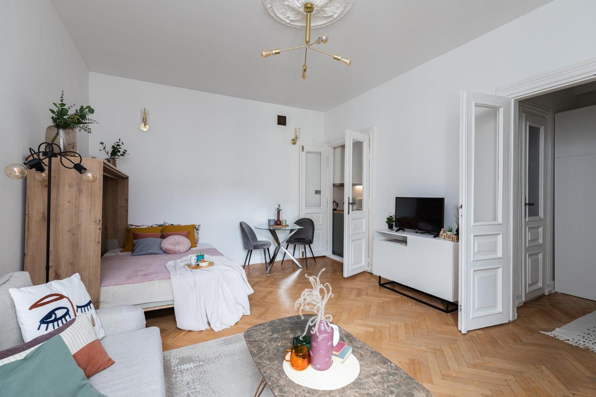 SuperApart Krucza 47a view 5