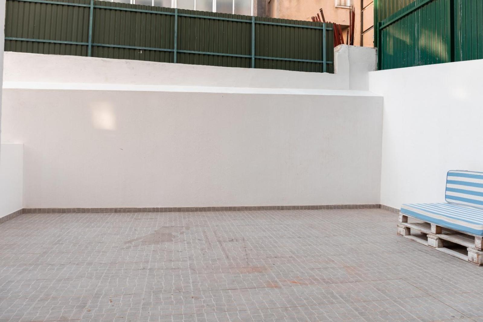 Entrecampos - Two bedroom apartment with Terrace view 4
