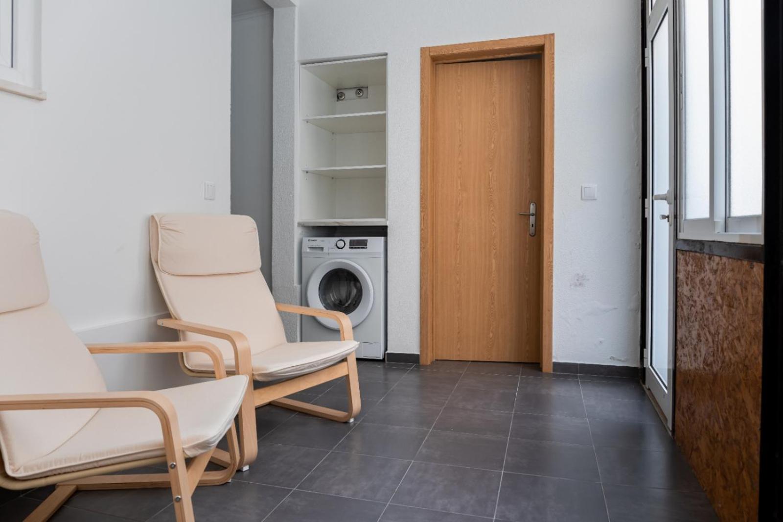 Entrecampos - Two bedroom apartment with Terrace view 5