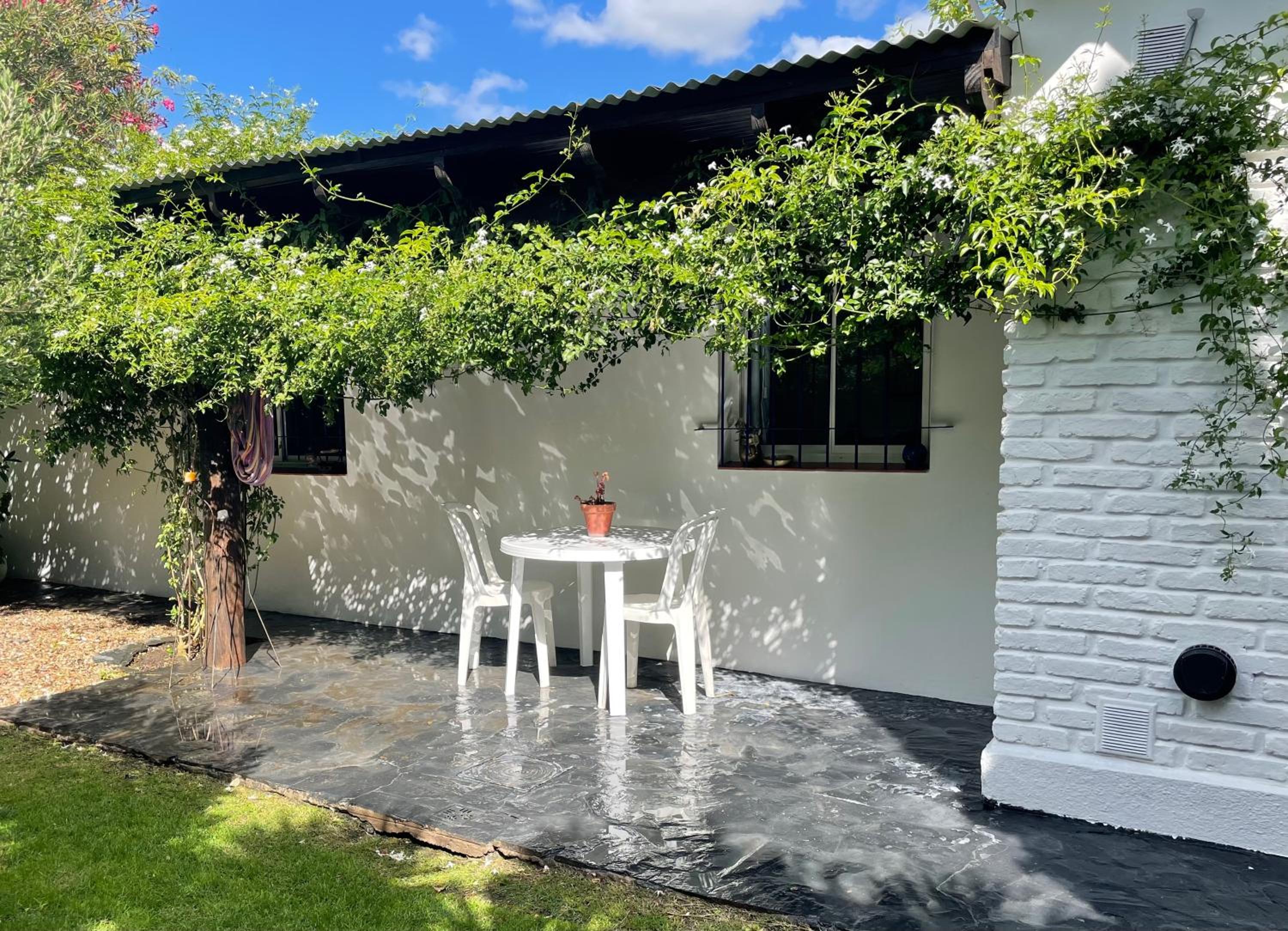 You & Me Apartment, con Jacuzzi exterior para reservas de cuatro días