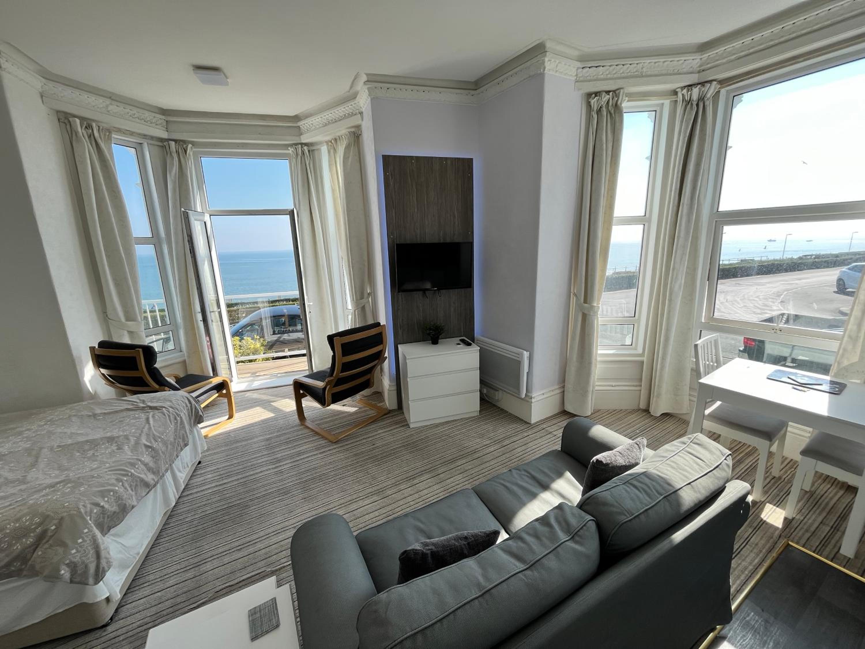 Beaconsfield Holiday Apartments
