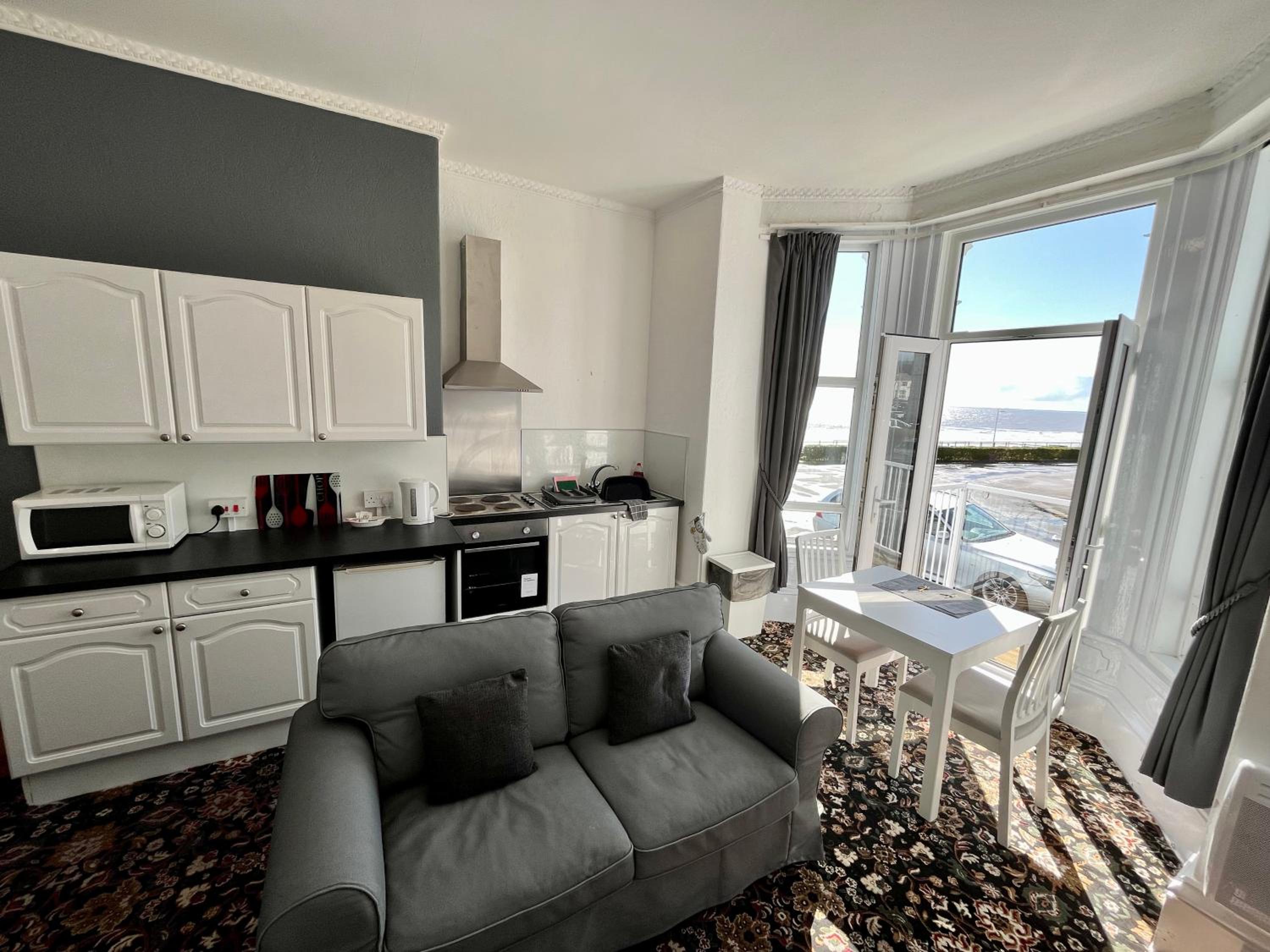 Beaconsfield Holiday Apartments