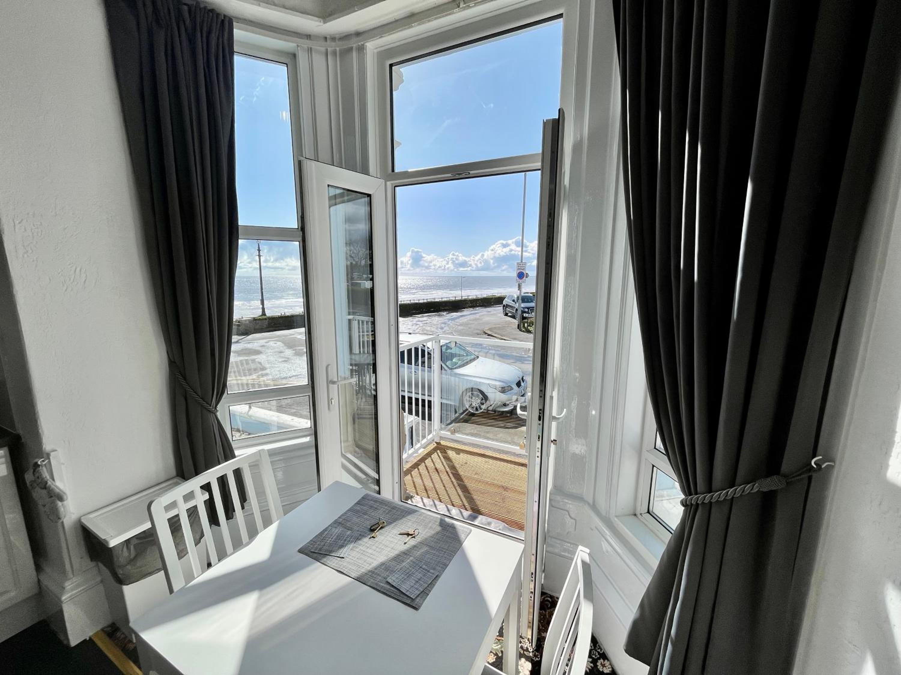 Beaconsfield Holiday Apartments