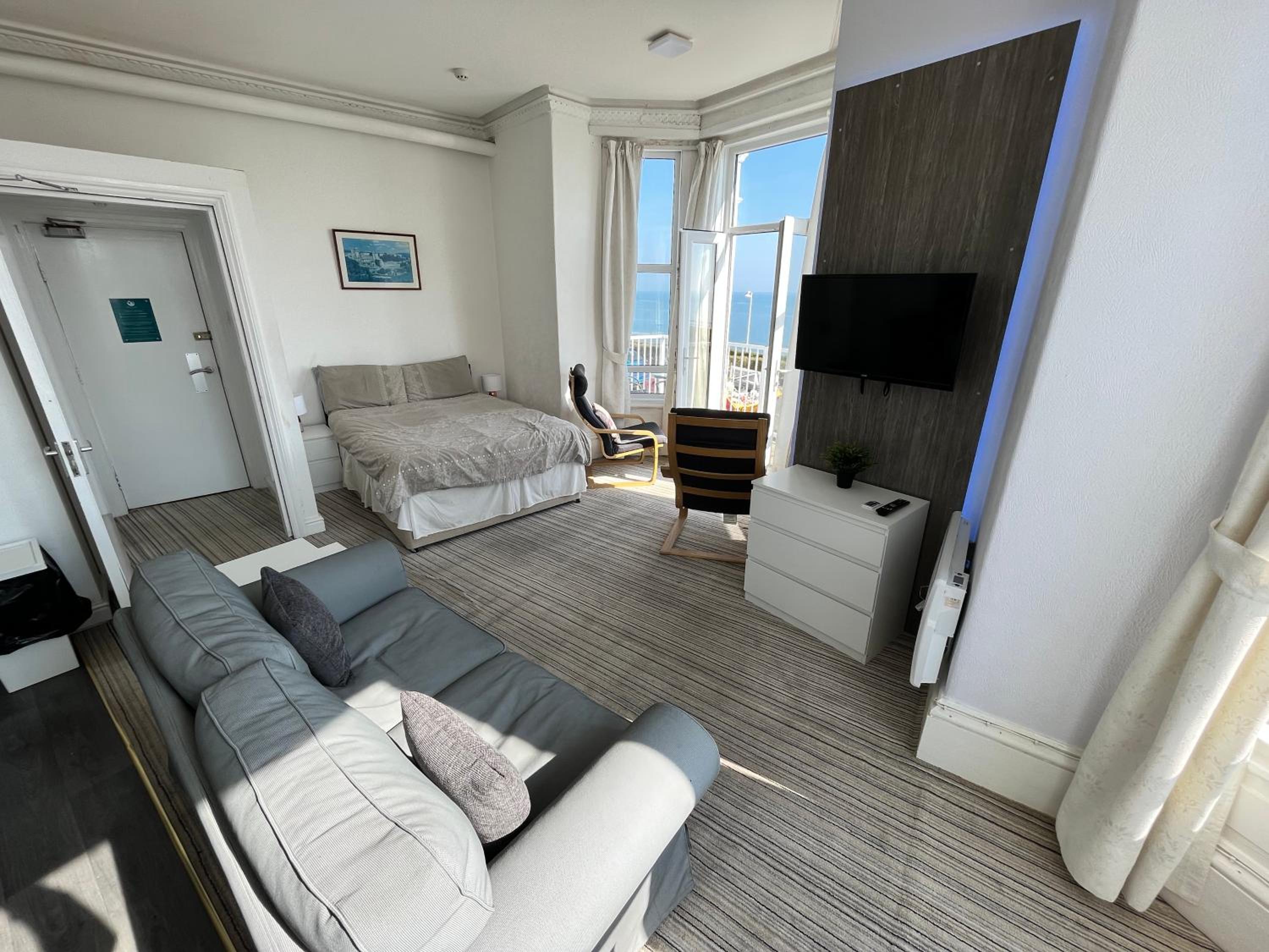 Beaconsfield Holiday Apartments