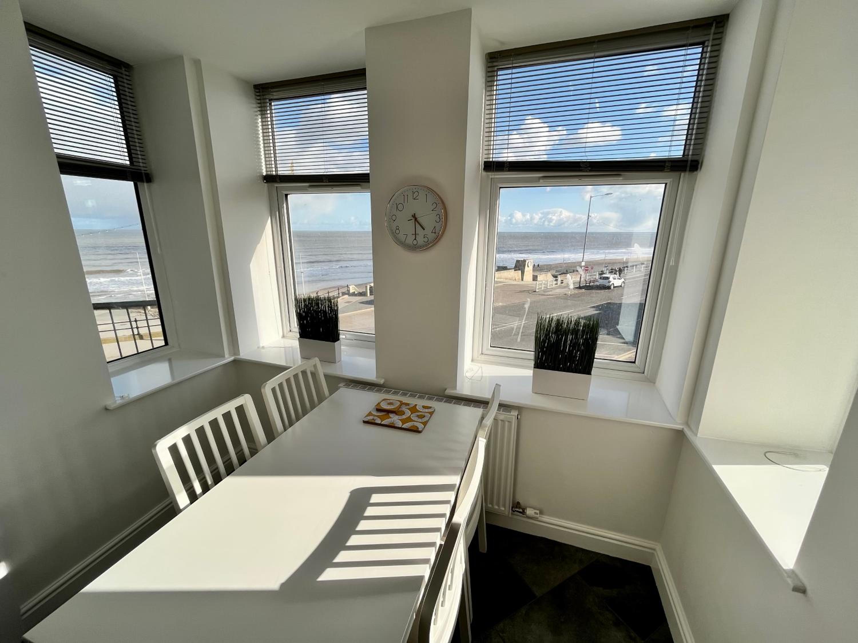 Apartments @52