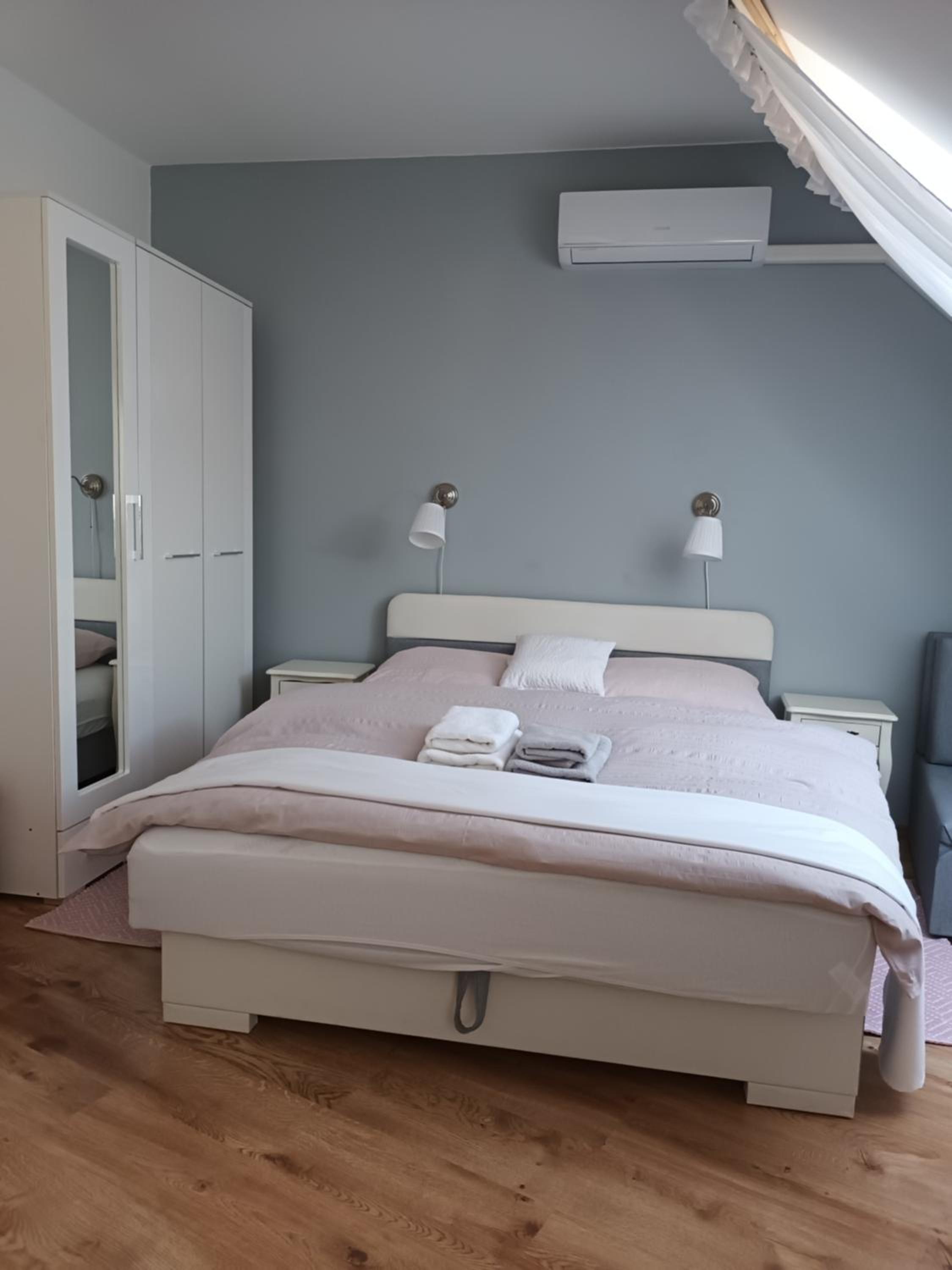Sasvár Apartman view 3