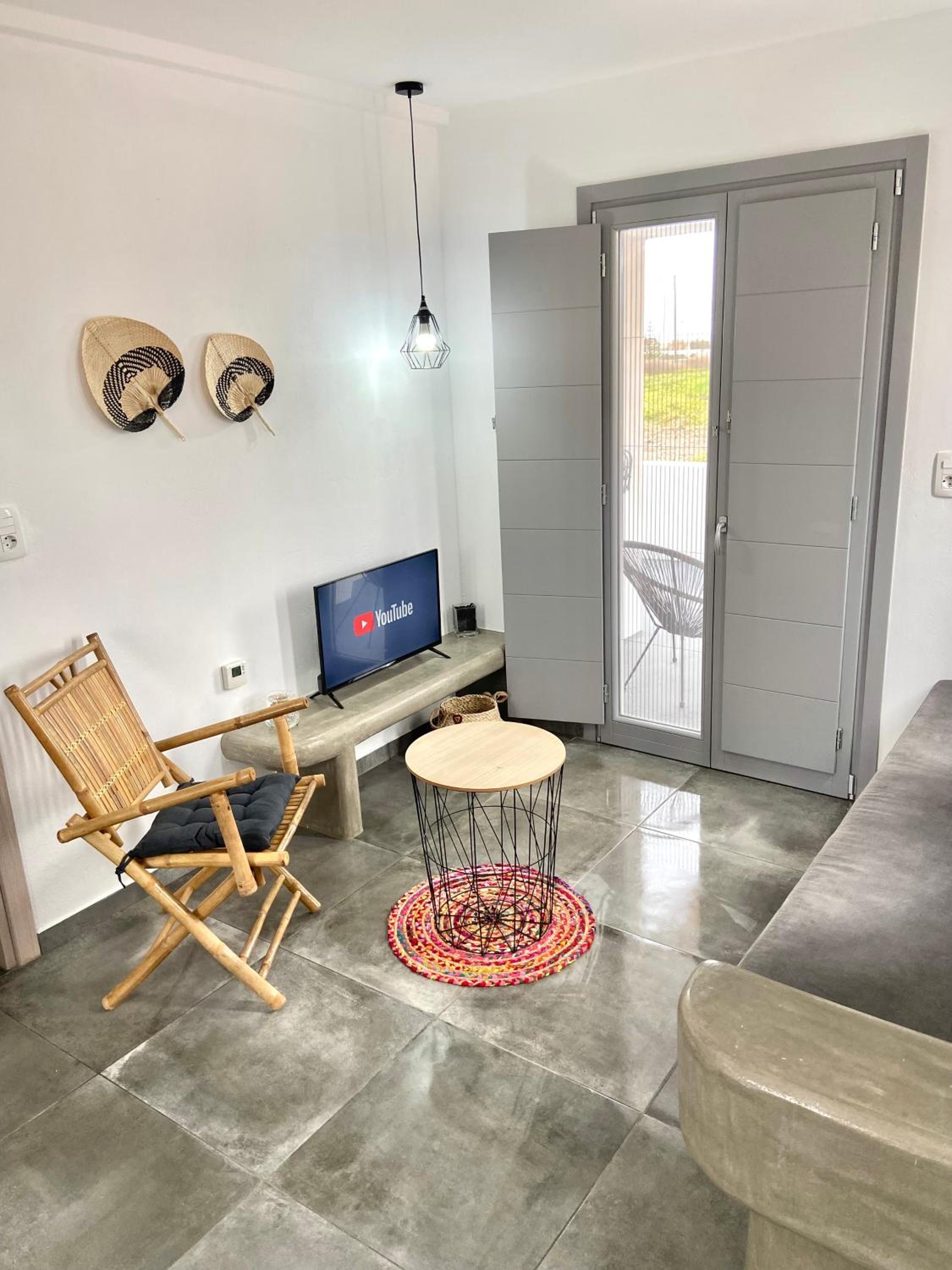 Aeron Suites