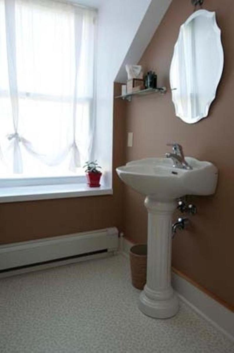 Hastings House Bed & Breakfast