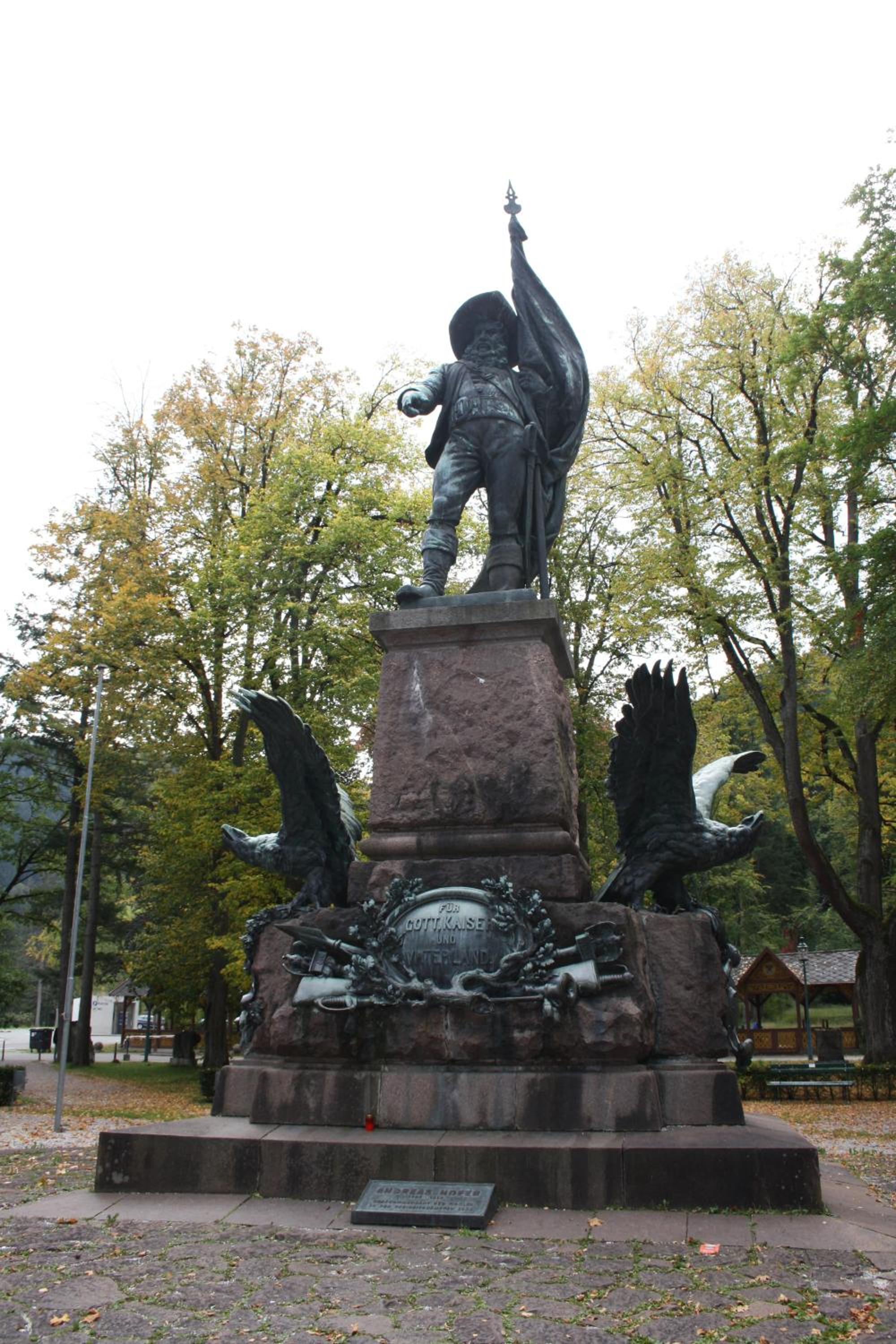 Photo 33