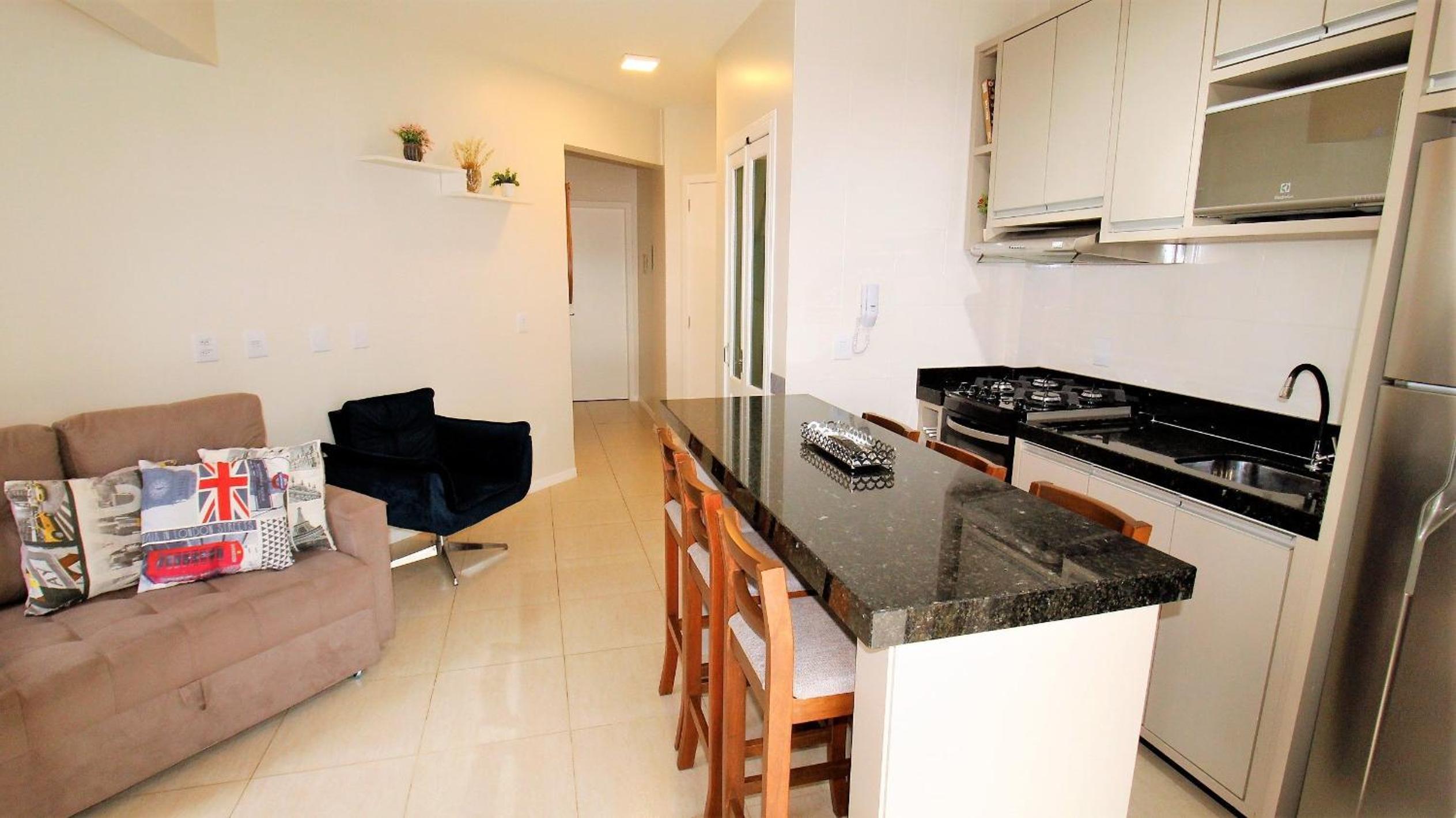 1052 - Apartamento com vista para o mar em Bombinhas - Residencial Salema Apto 301
