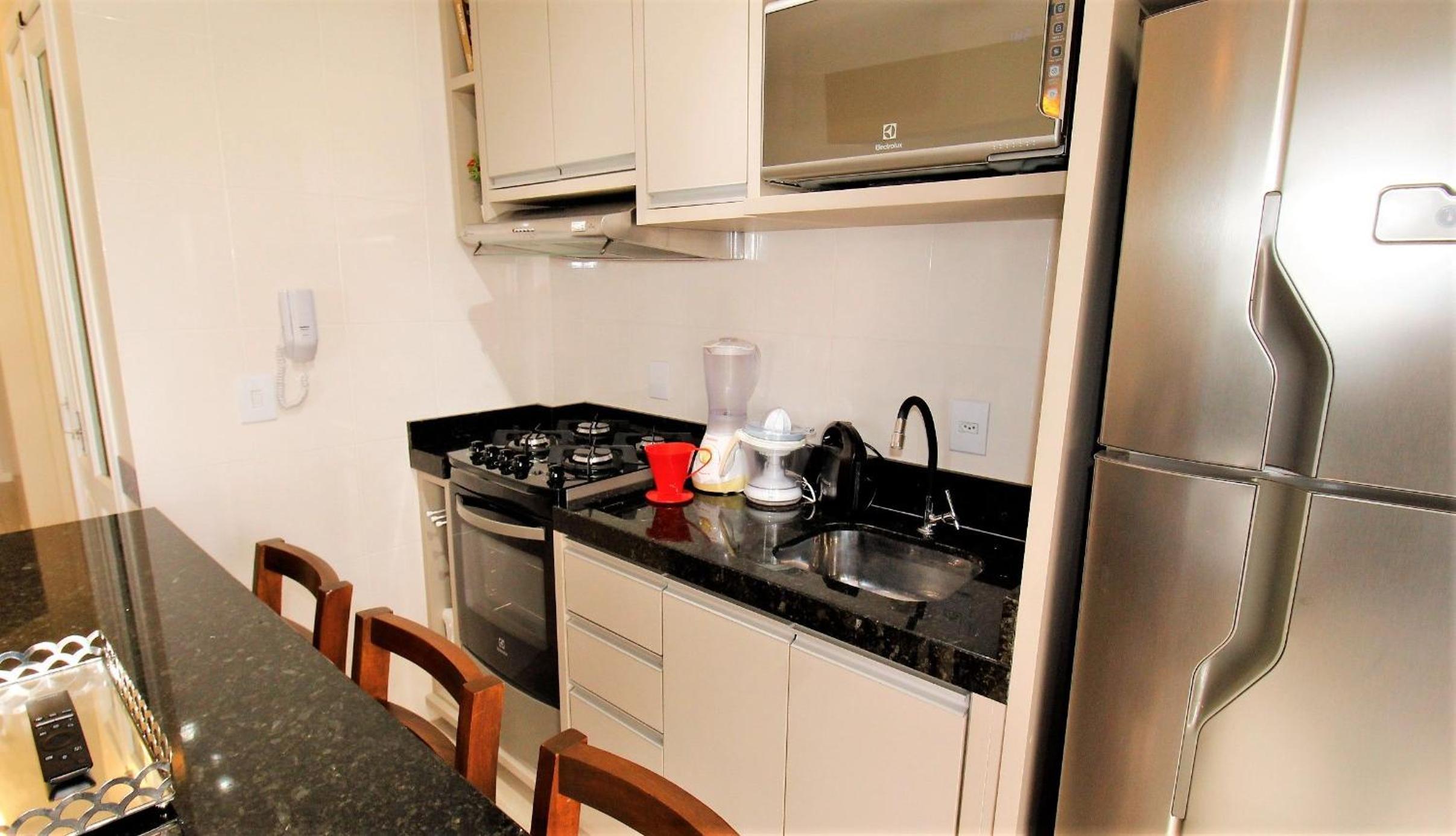 1052 - Apartamento com vista para o mar em Bombinhas - Residencial Salema Apto 301