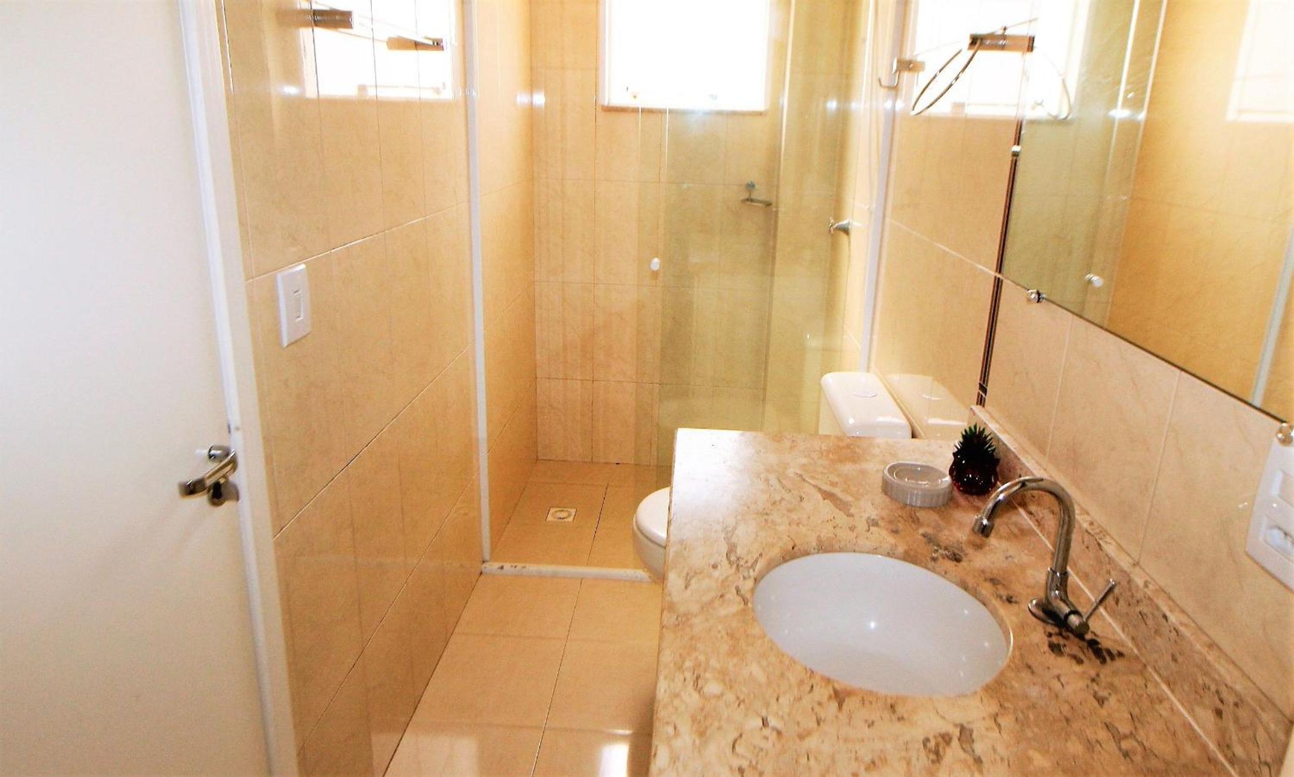1052 - Apartamento com vista para o mar em Bombinhas - Residencial Salema Apto 301