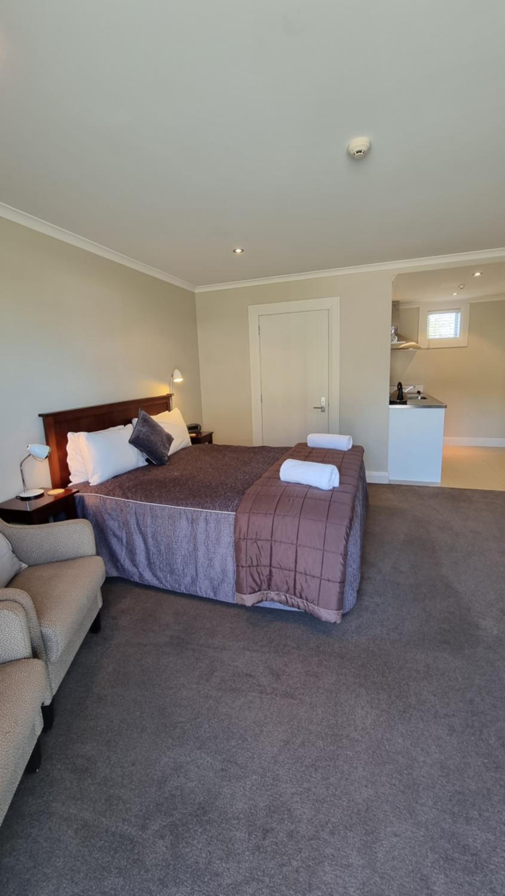 THE MEWS Oamaru