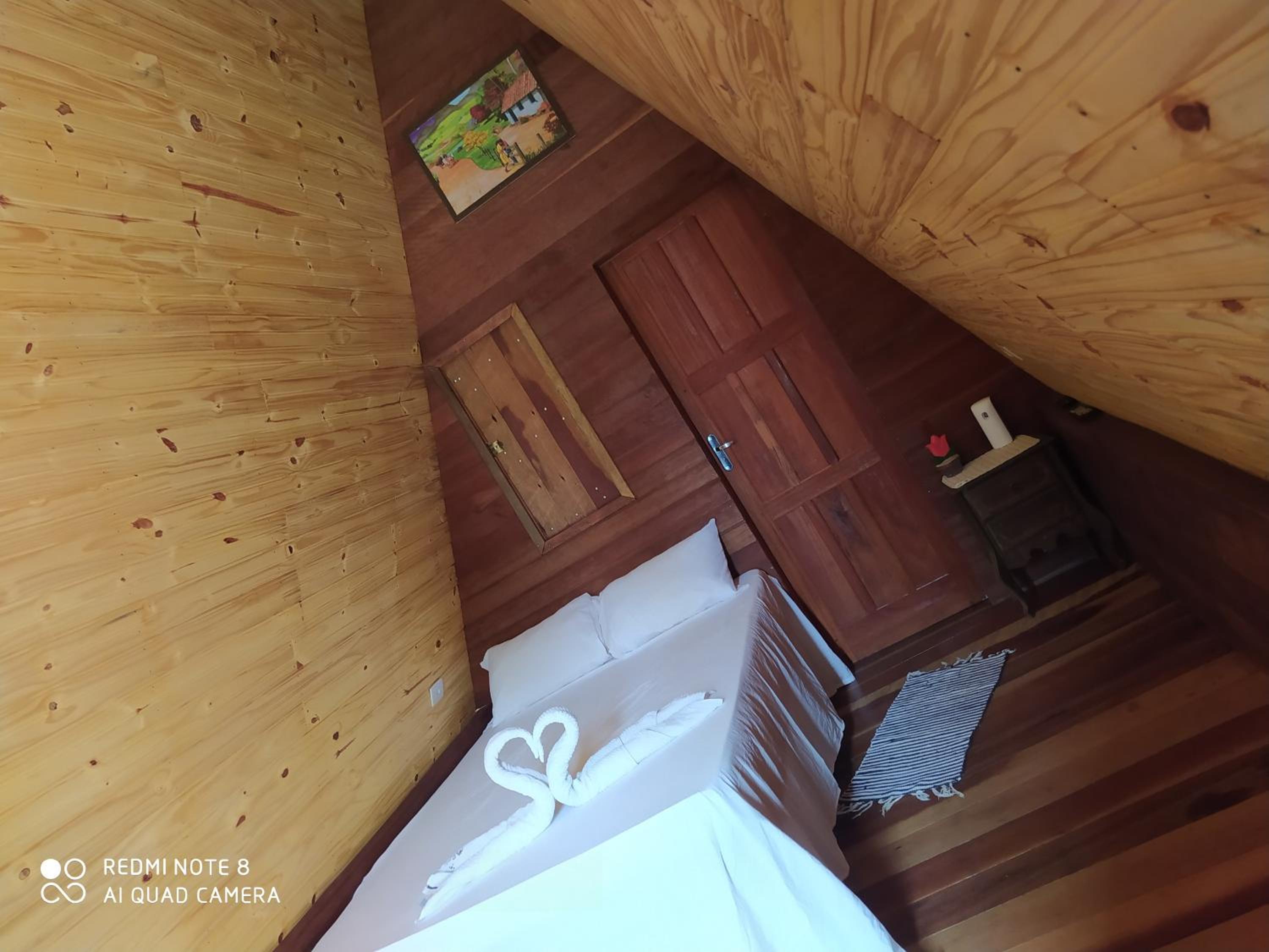 Chalés e Camping do Robinho 1