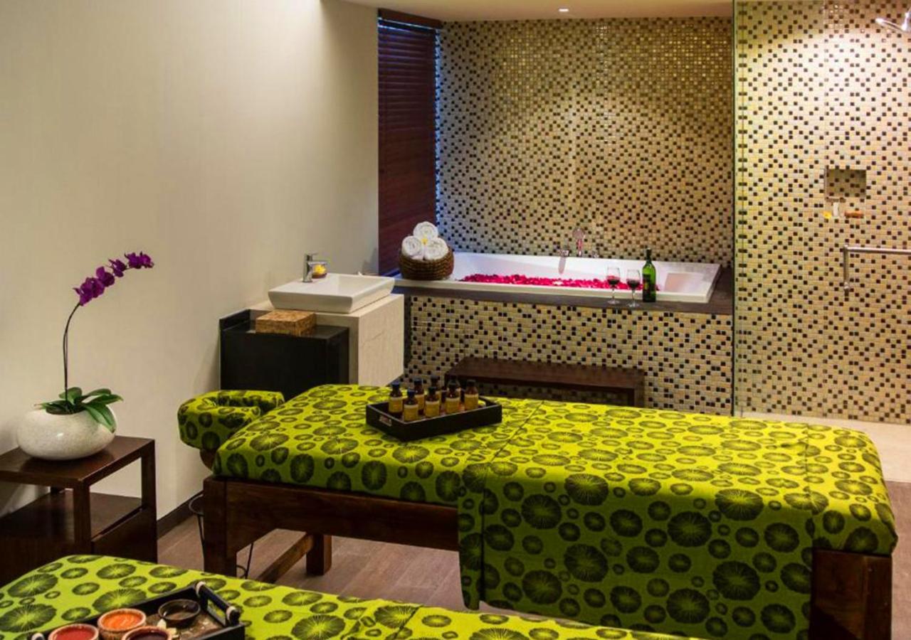 Seminyak Icon - by Karaniya Experience - CHSE certified