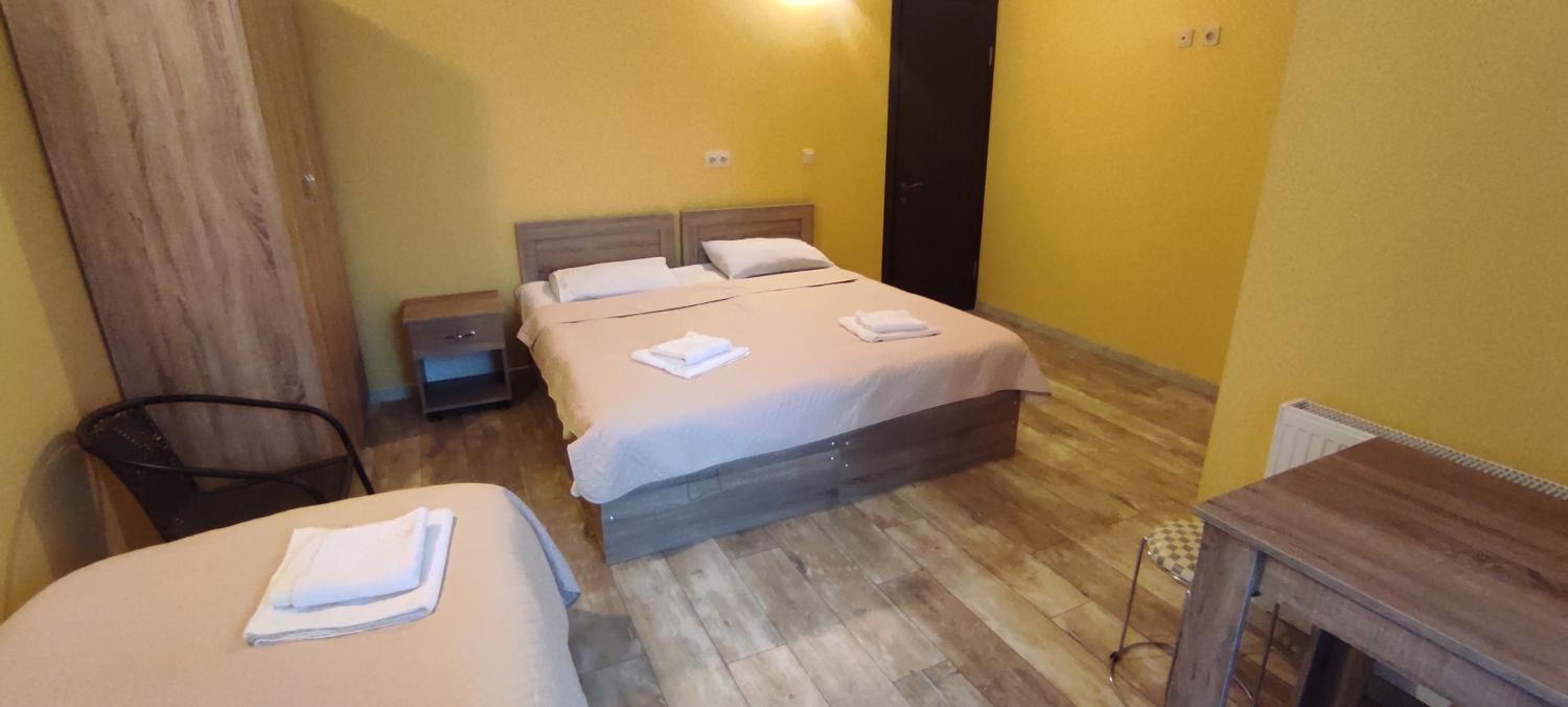 Femily hotel ın batumı maretı str 2 view 2