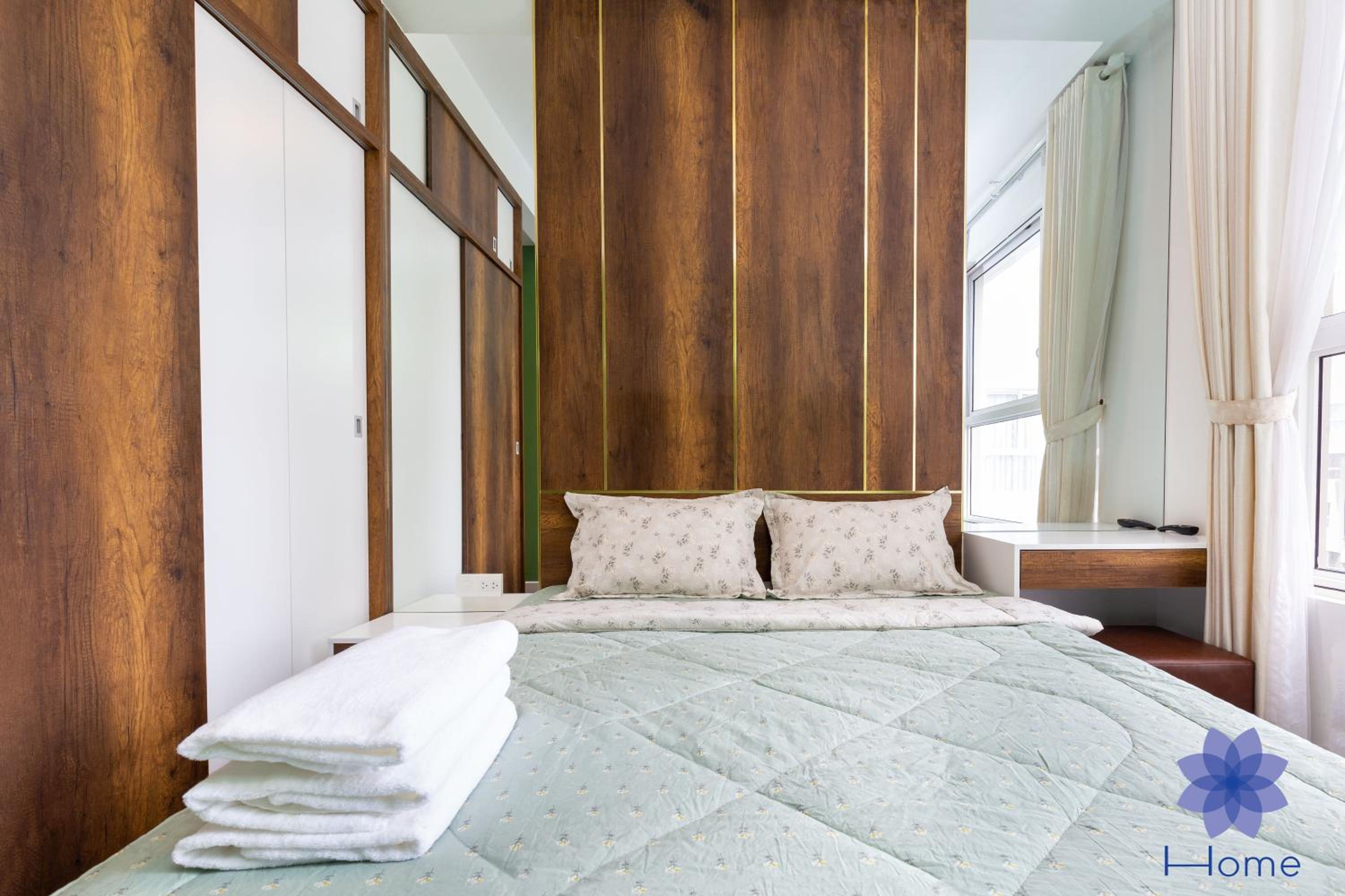 Home, Cosy&Luxury Apartment - 5mins to Airport, Free Pool&Gym, Airport Pick up Service