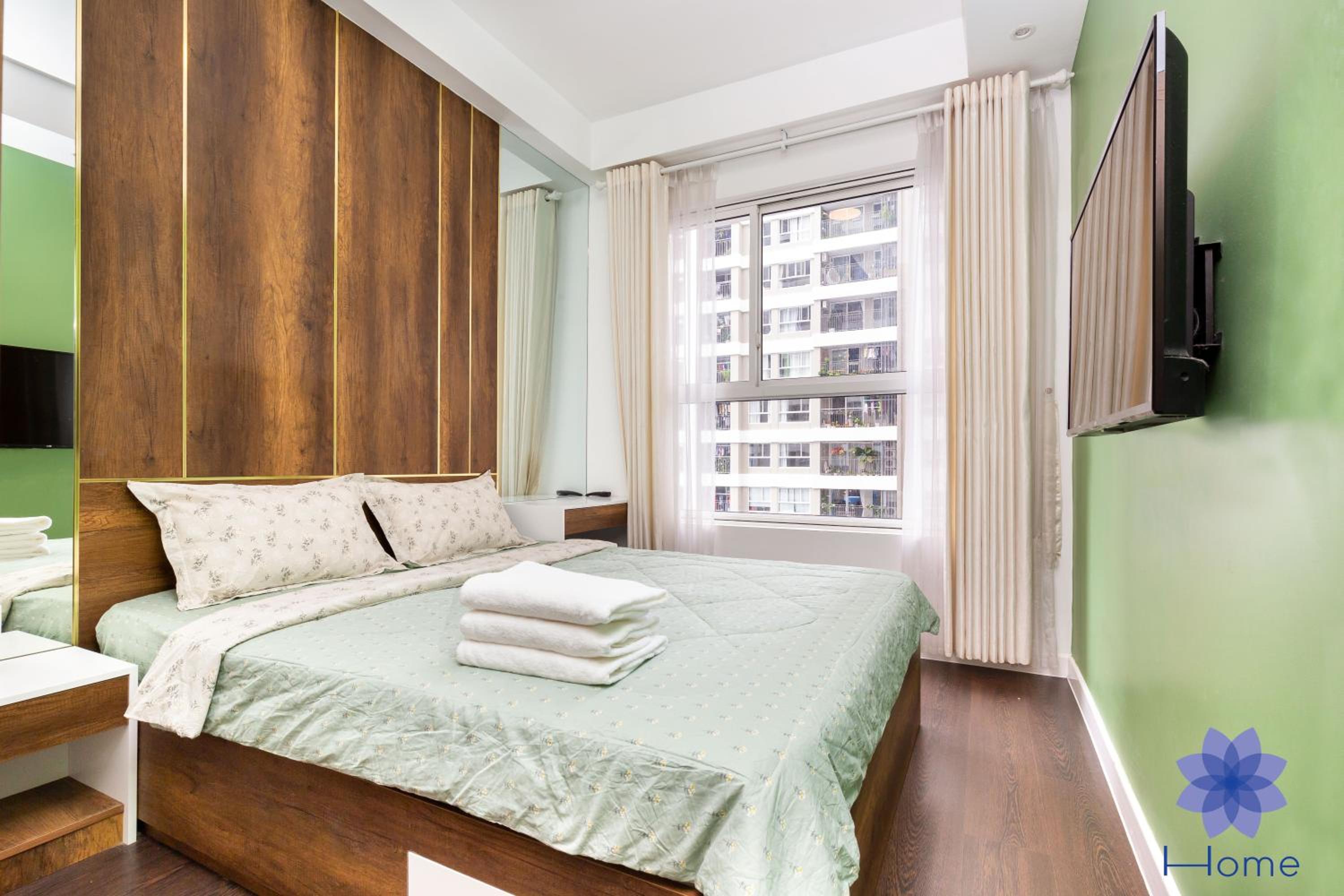 Home, Cosy&Luxury Apartment - 5mins to Airport, Free Pool&Gym, Airport Pick up Service
