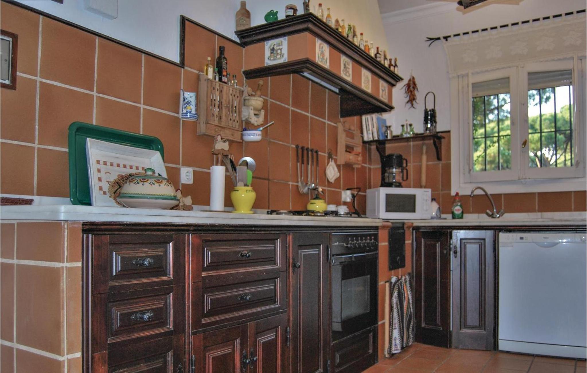 4 Bedroom Gorgeous Home In Mazagón