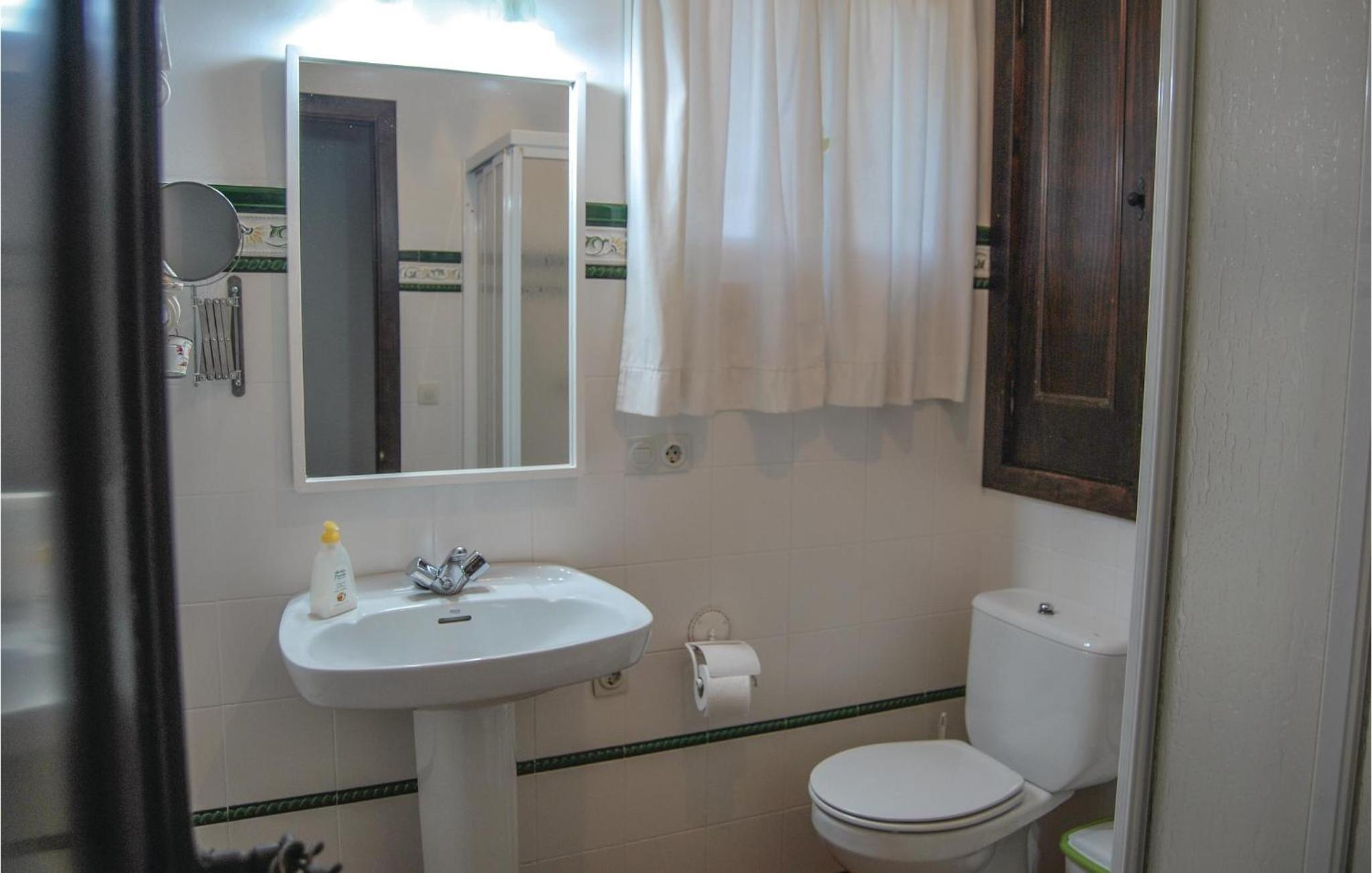 4 Bedroom Gorgeous Home In Mazagón