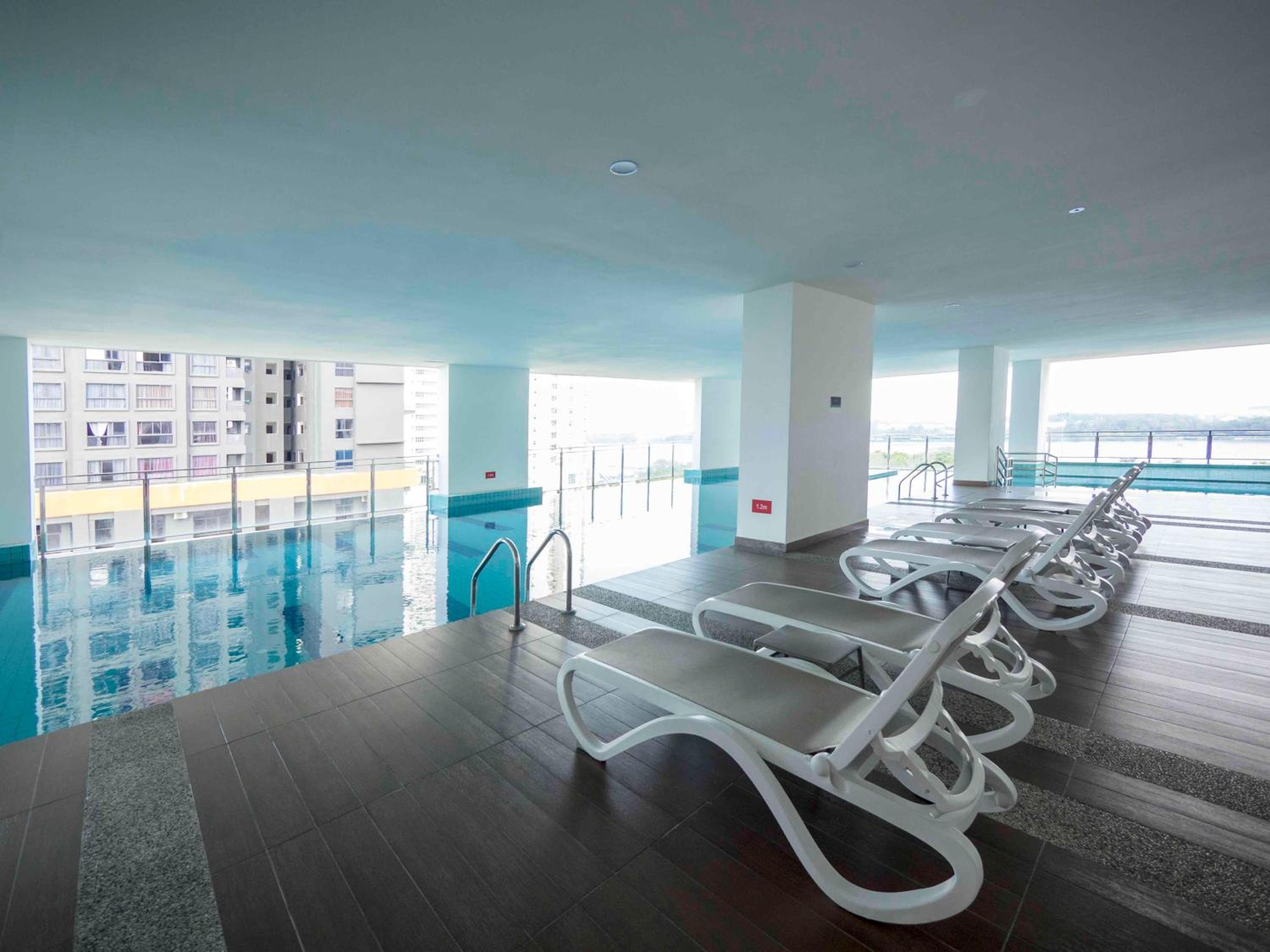 Artsy Homestay in JB Town Center Near FoodCourt, Malls & Grocery