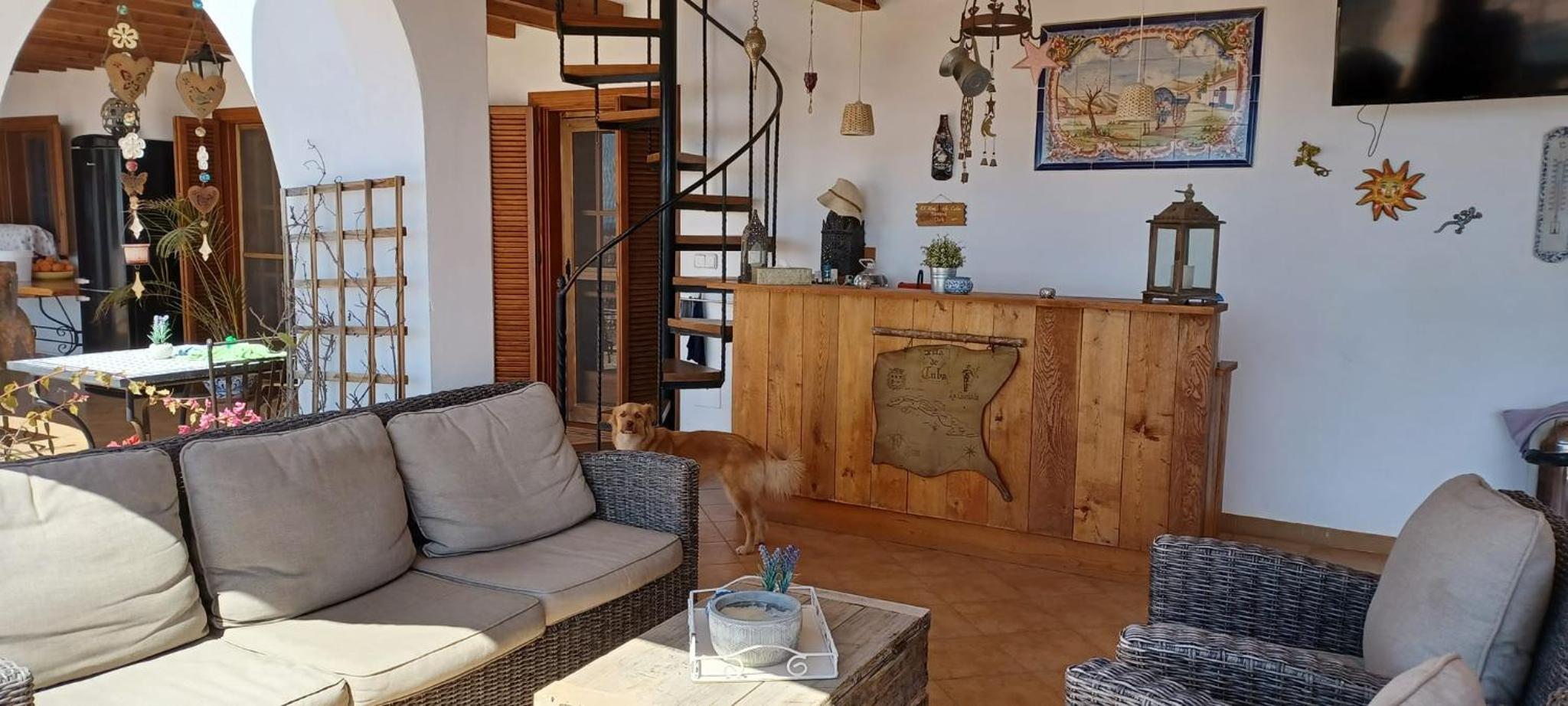 Casa Roble B&B