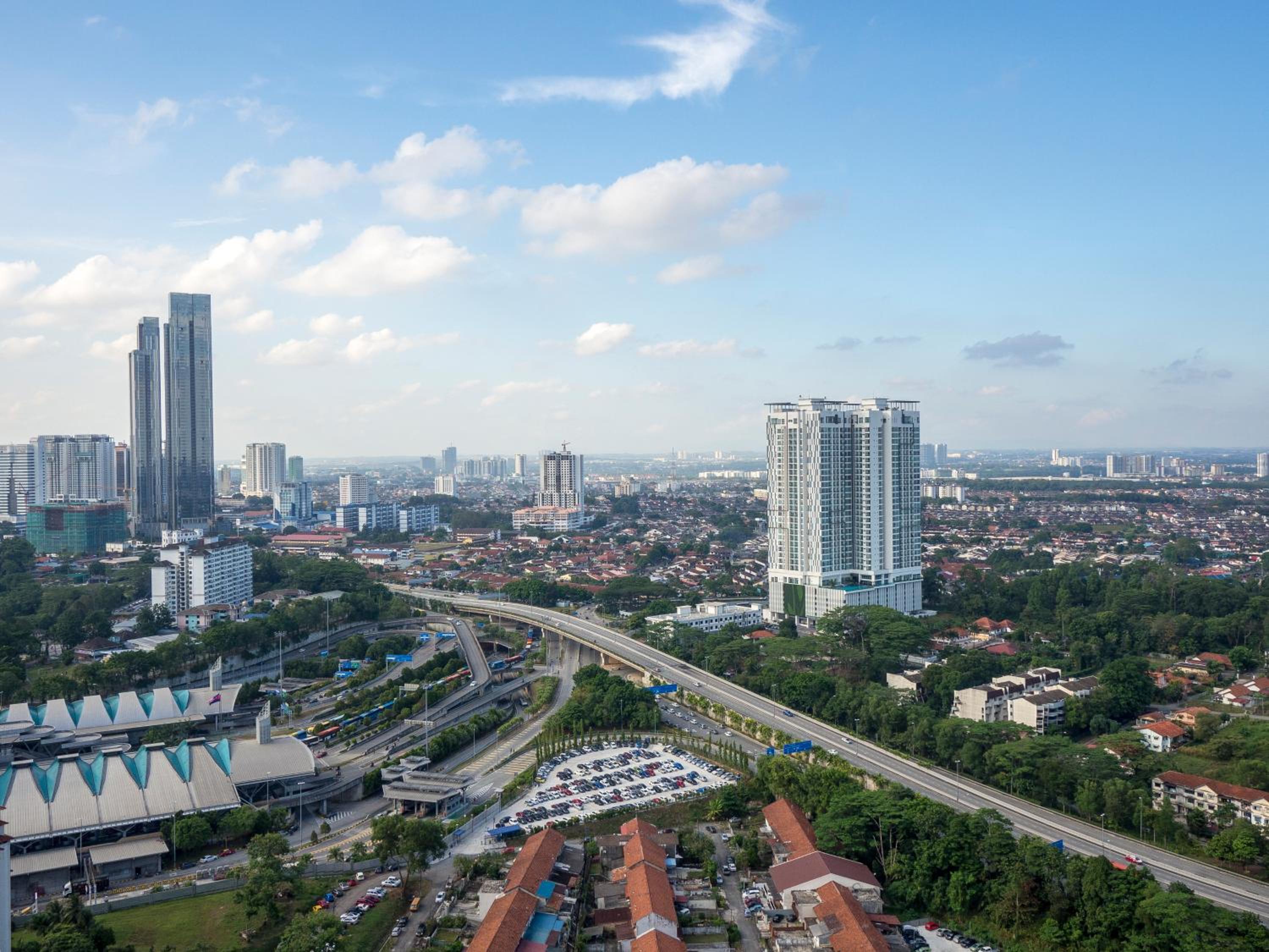 Artsy Homestay in JB Town Center Near FoodCourt, Malls & Grocery