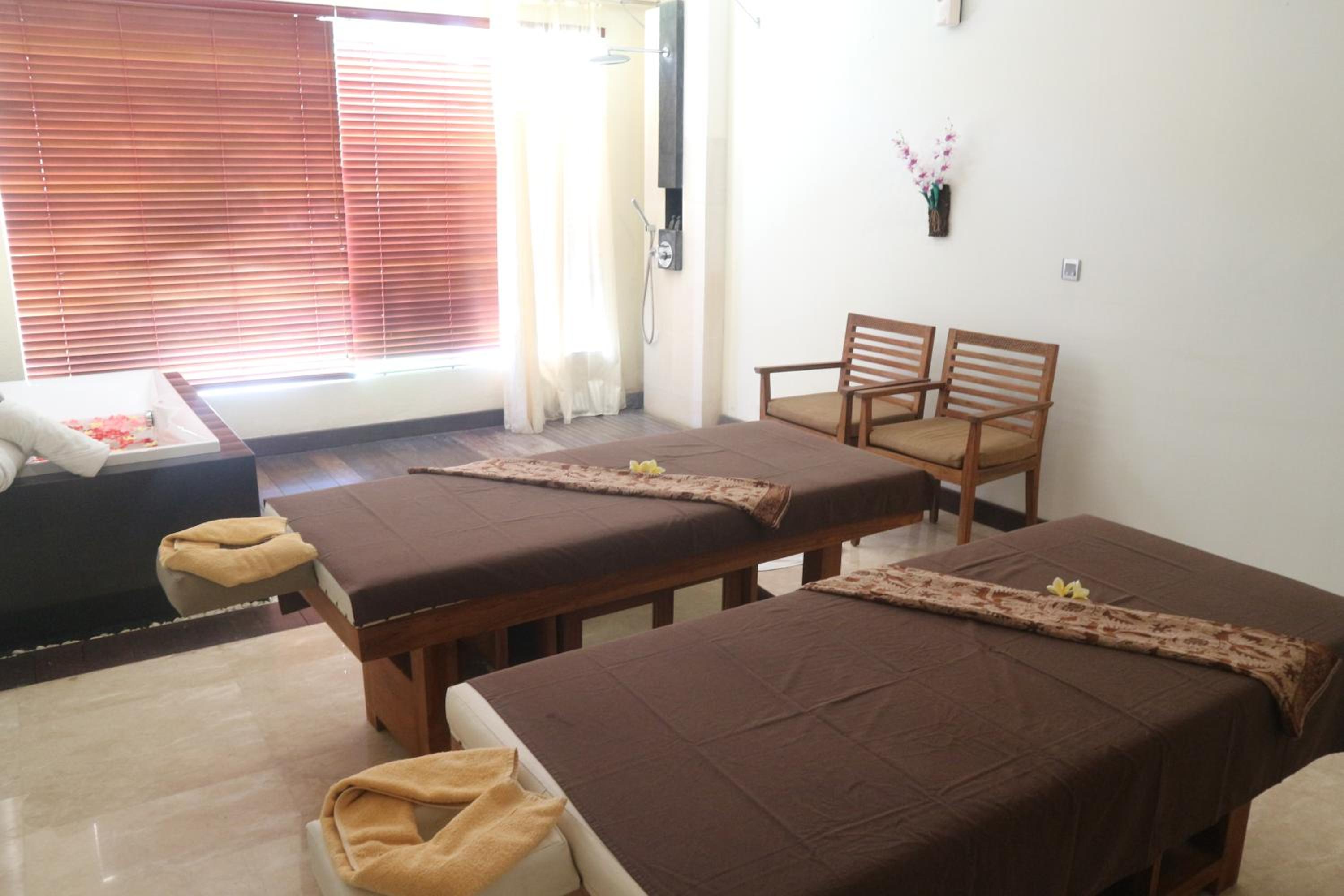 Mahagiri Villas & Spa Dreamland