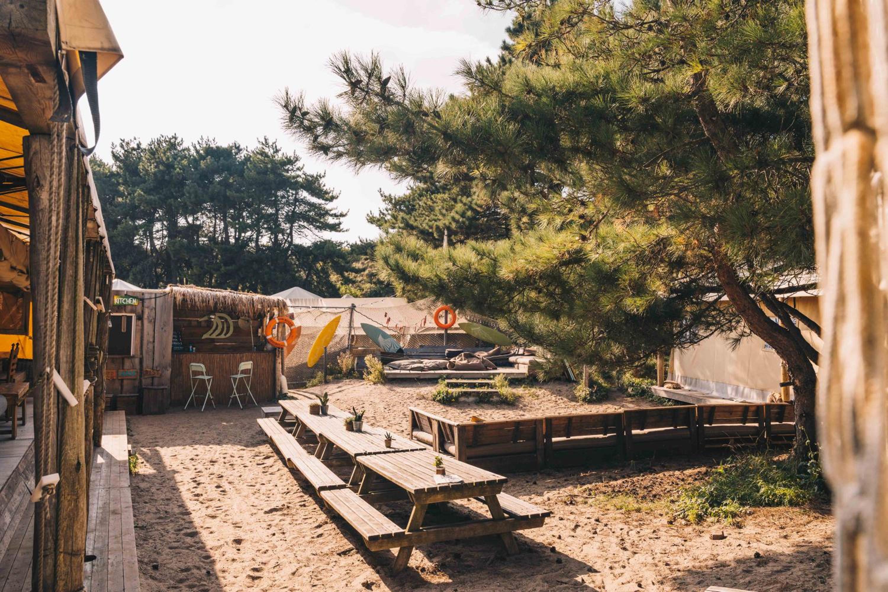 Surfana Camp Bloemendaal Hostel